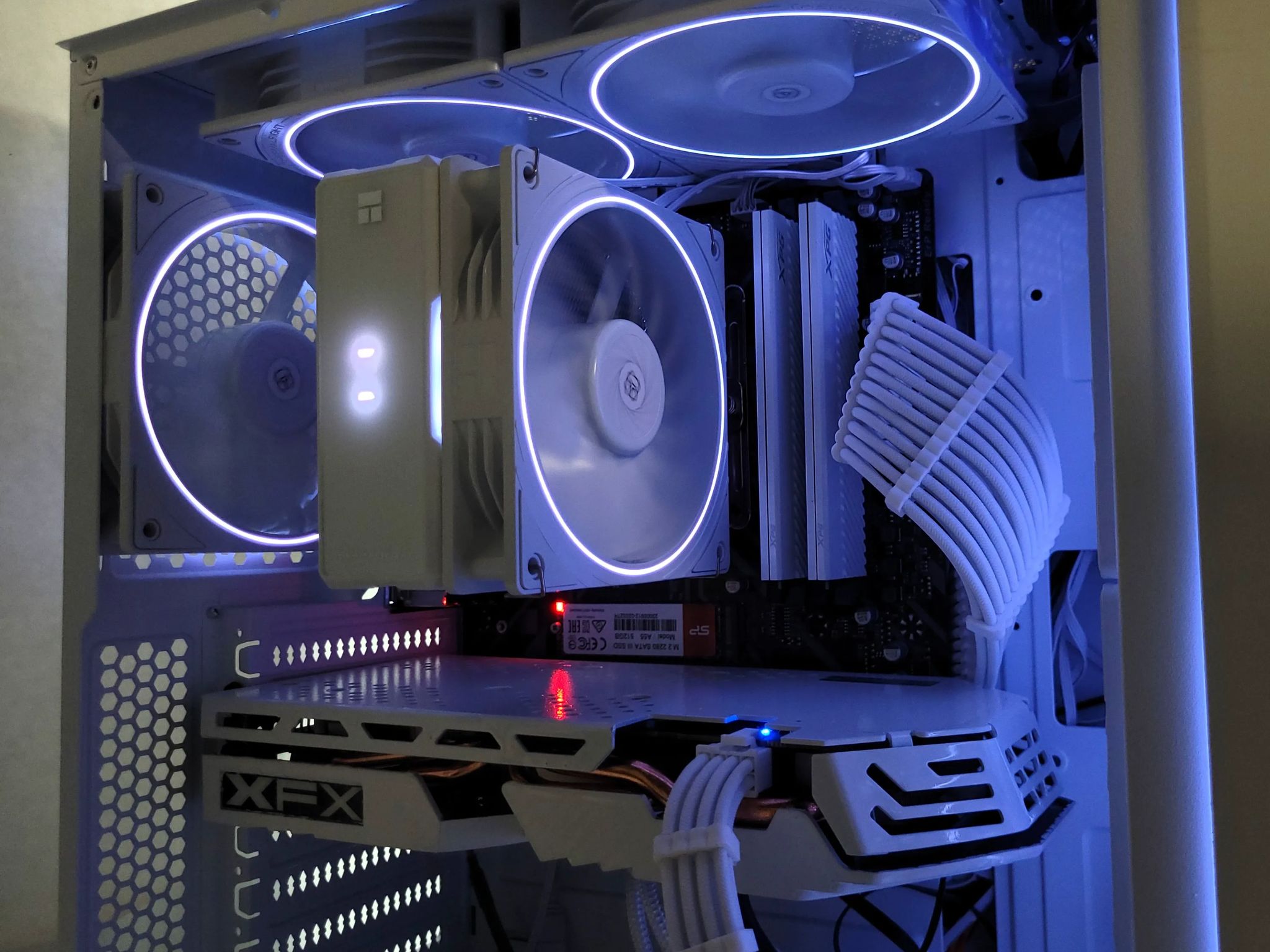 All White Budget Gaming PC | Ryzen 5 | XFX RX 580 8gb GPU