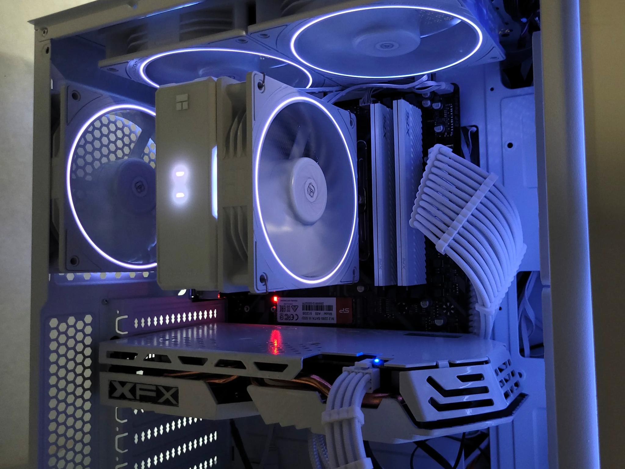 All White Budget Gaming PC | Ryzen 5 | XFX RX 580 8gb GPU