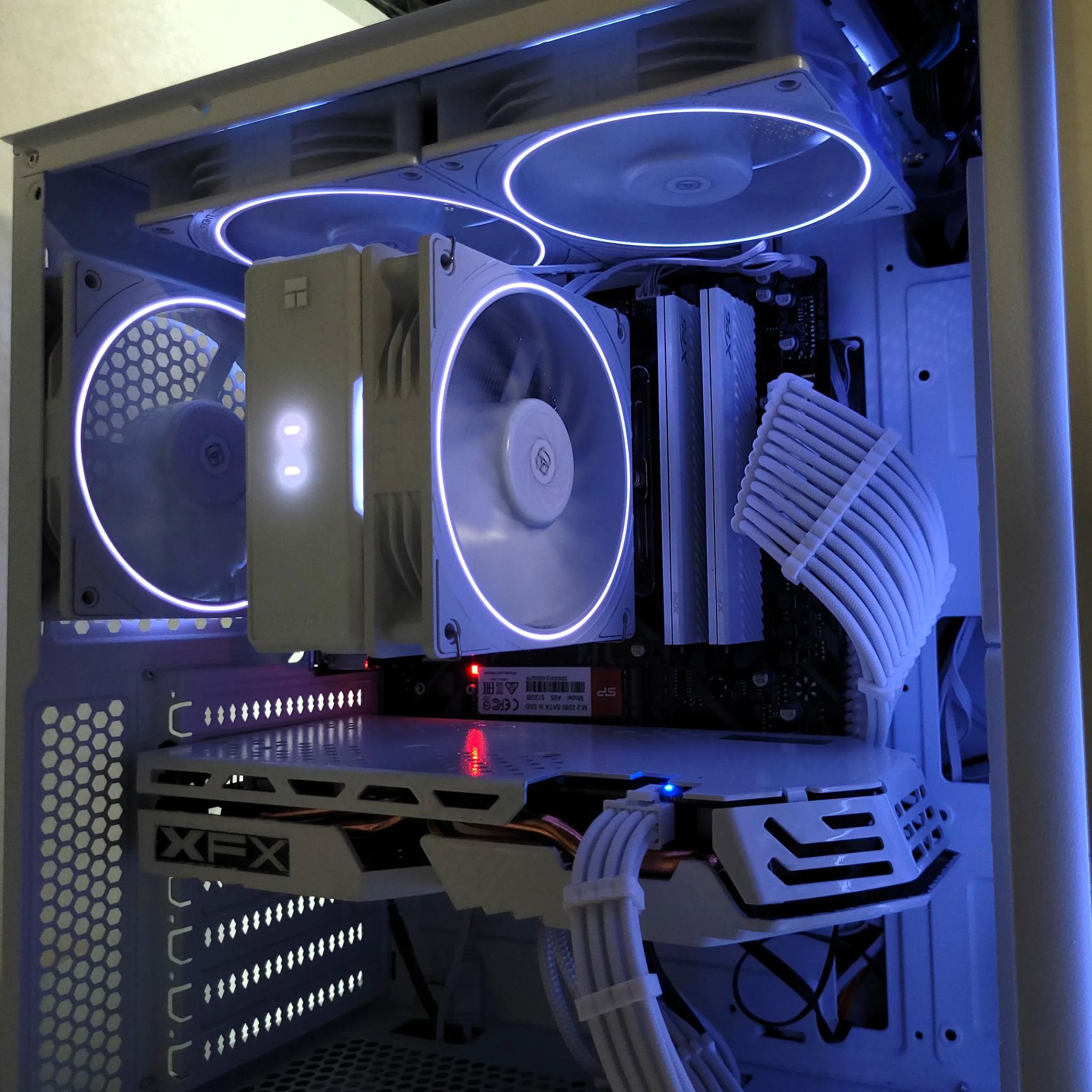 All White Budget Gaming PC | Ryzen 5 | XFX RX 580 8gb GPU