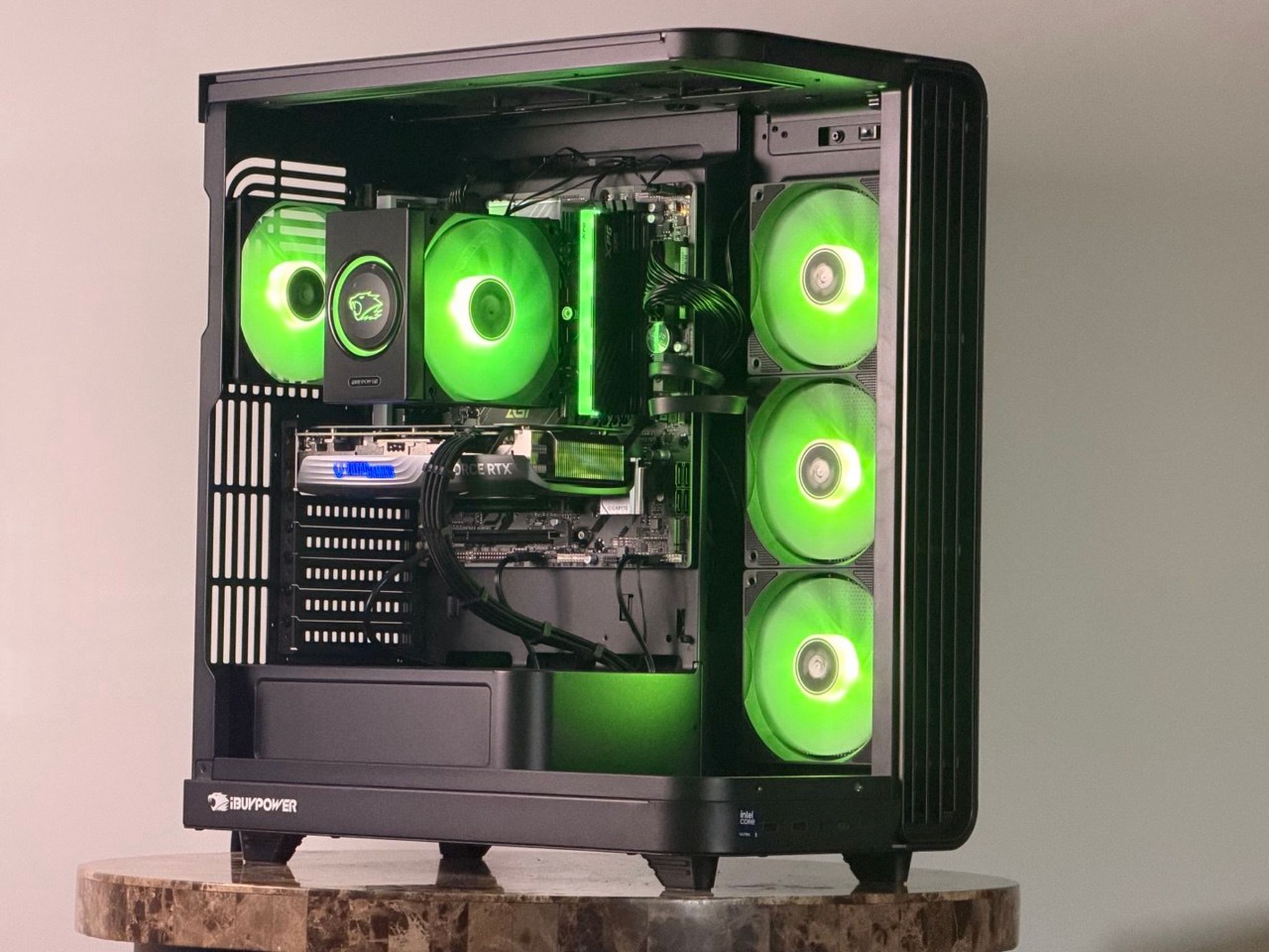 FREE SHIP 🖤🌈 Black RGB Gaming PC | RTX 4070 W/ WARRANTY | Core 5 225F | 1TB NVME SSD | 16 GB DDR5