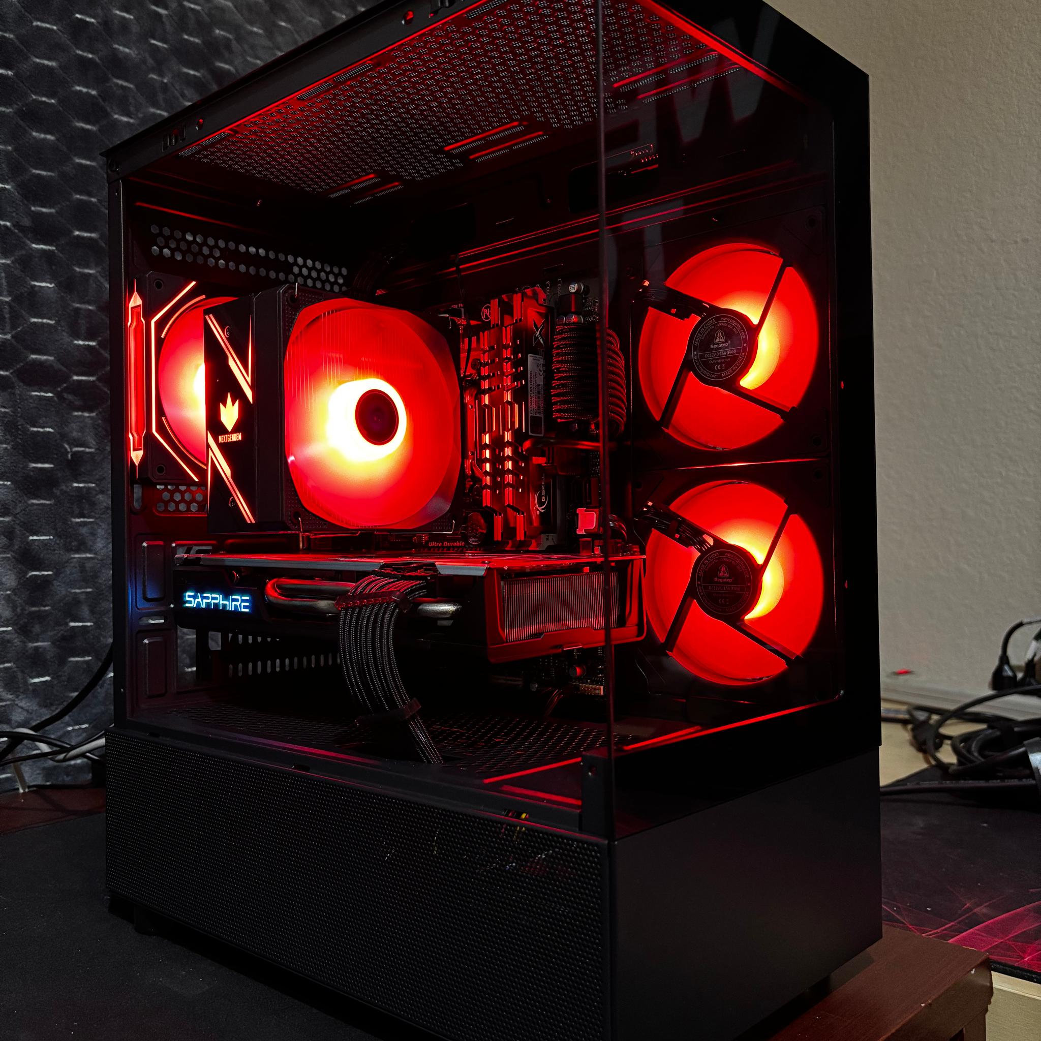 Beautiful Fish Tank Gaming PC | RX 570 8GB + i7 | WiFi