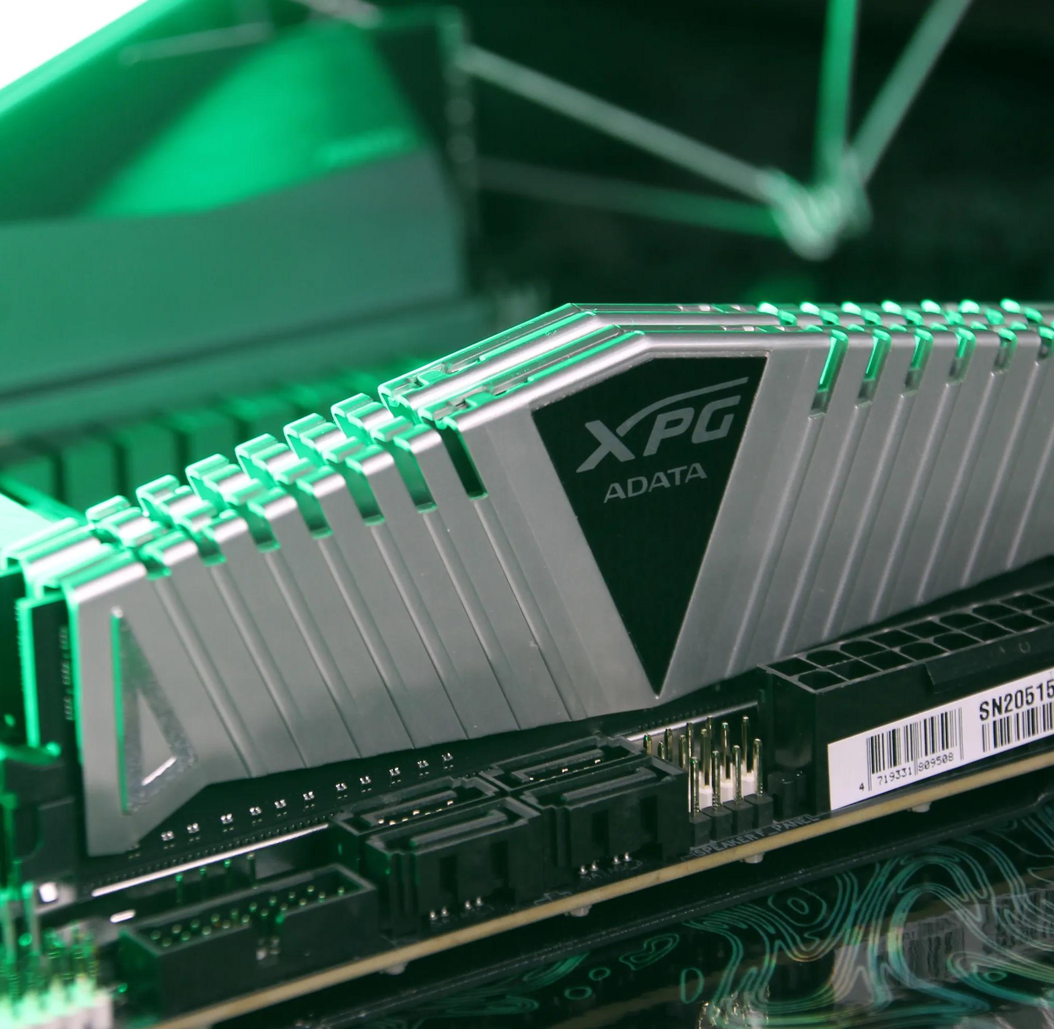 ADATA XPG Z1 16GB (2x8GB) DDR4-3000 CL16 Memory