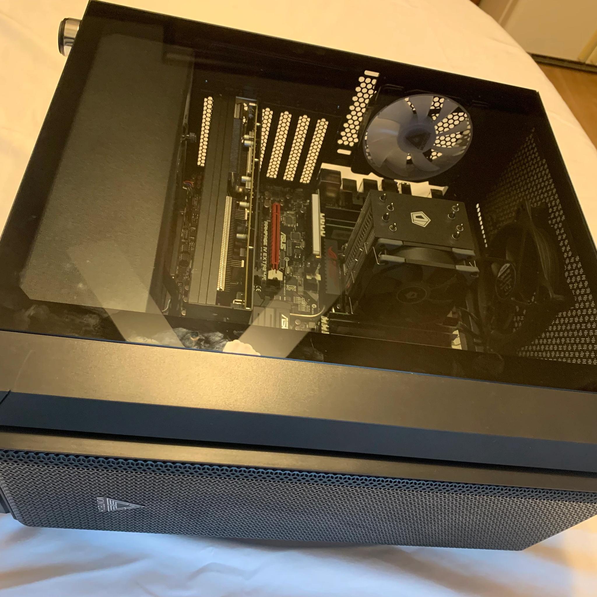 Xeon rampage IV extreme, RX 5700XT, (i7 equivalent OC)