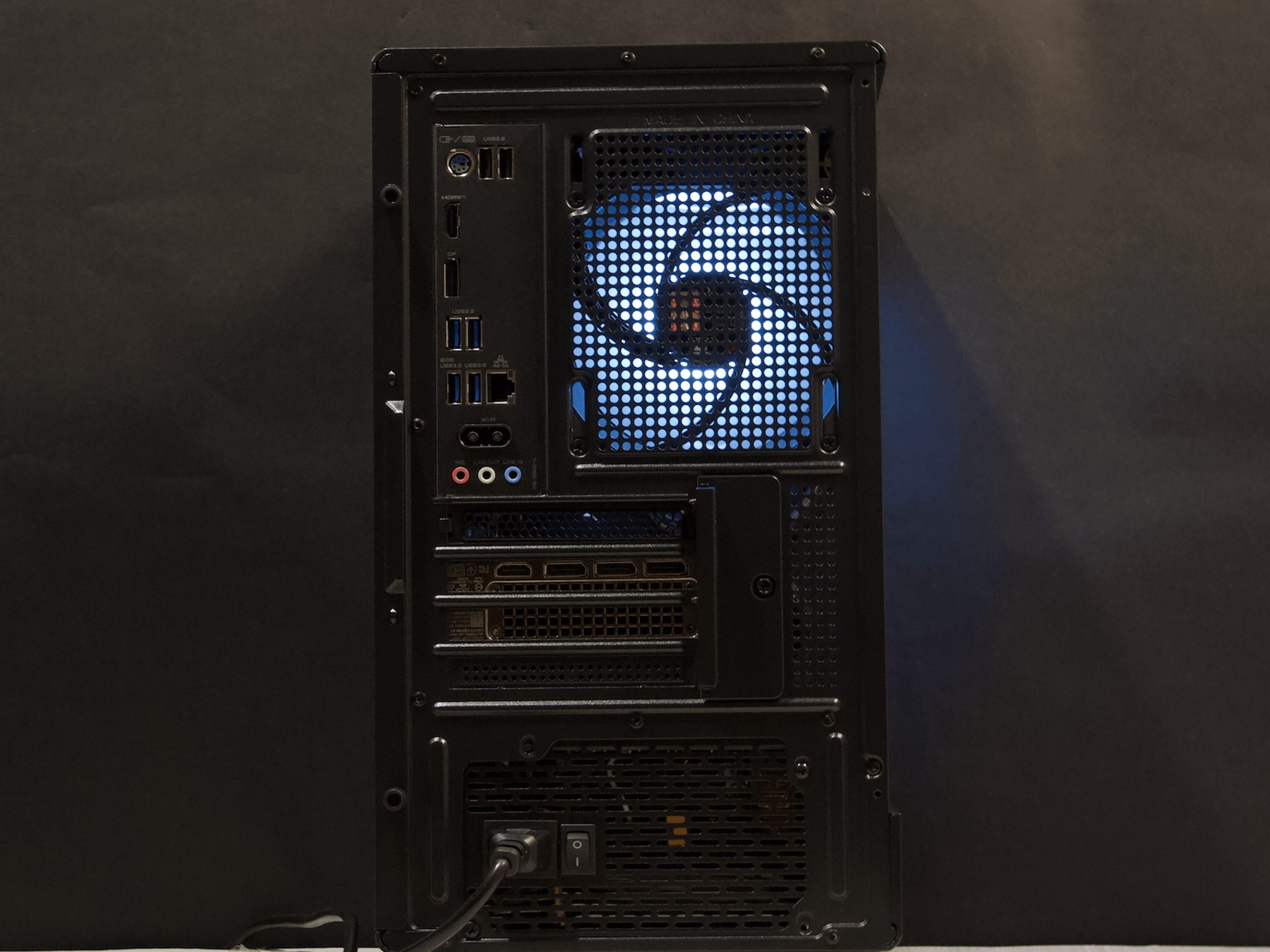 RTX 3070, Ryzen 5 5500, 16GB DDR4, 2TB Storage, WiFi - Custom Gaming PC