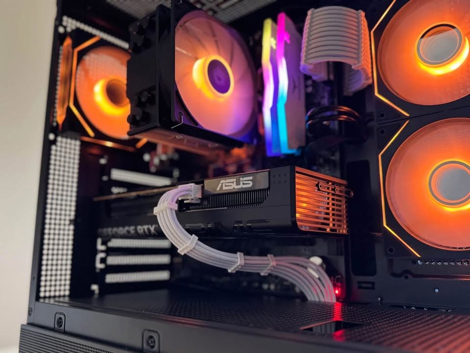 NEW RTX 5060 DLSS 4.0 Gaming PC w/wifi