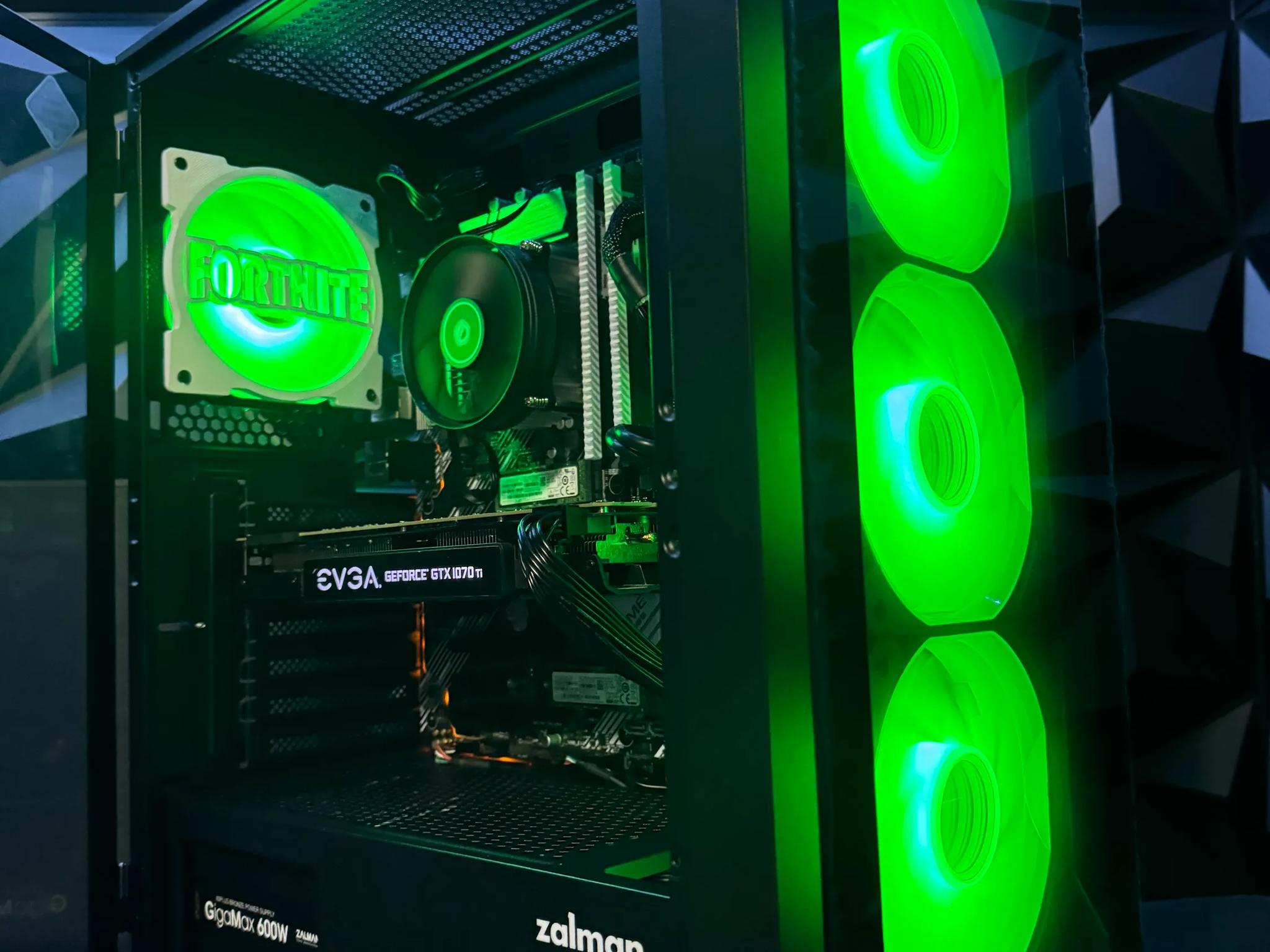 ⛏️🚌⚔️The Battle Bus⛏️🚌⚔️|i5 10500| GTX 1070Ti |16 GB DDR4| 1.5 TB SSD