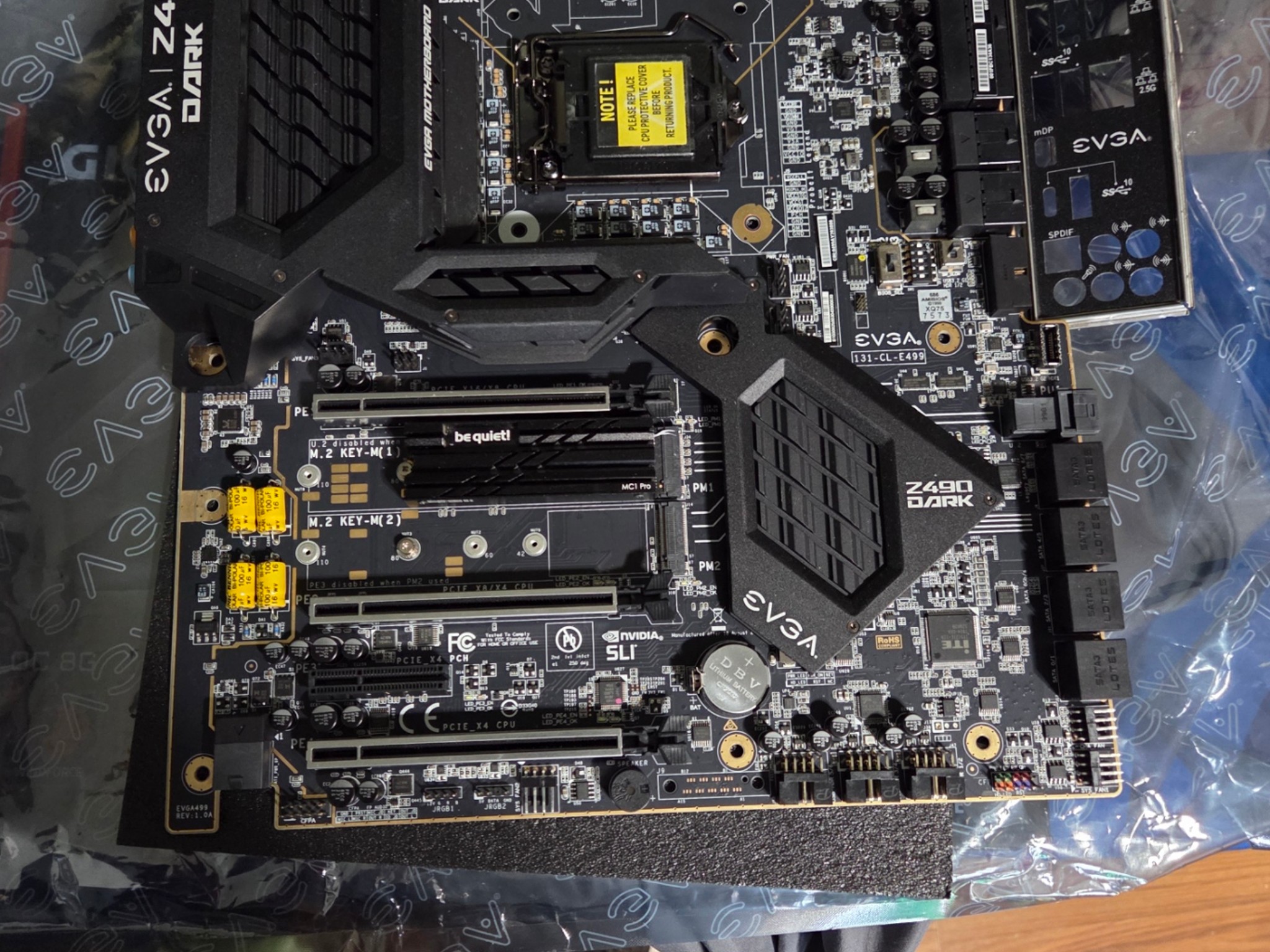 EVGA Z490 DARK, 131-CL-E499-KR