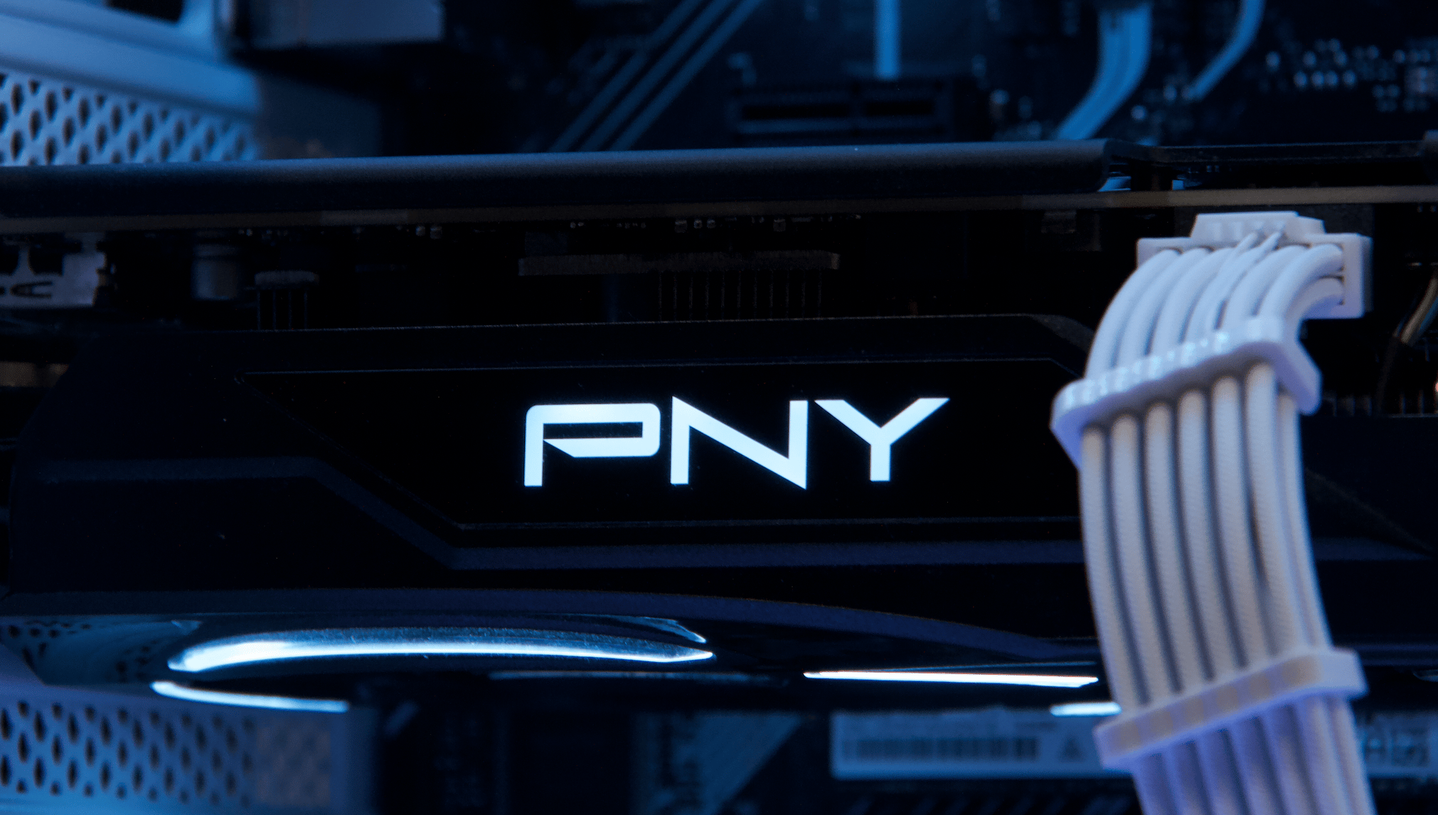 RTX 5070, Ryzen 7, 32GB DDR4, 1TB NVMe SSD, WiFi - Liquid Cooled Gaming PC