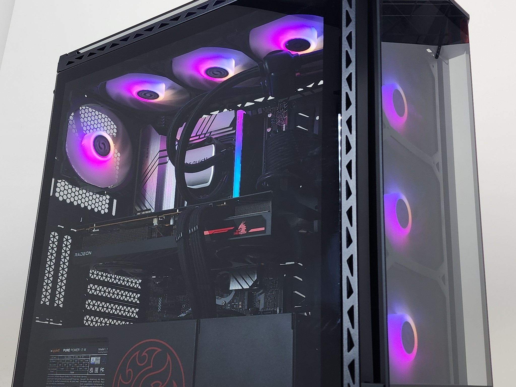 Gaming PC i7-14700KF 16GB RAM 1TB SSD RX 6800 XT 16GB Windows 11 Computer