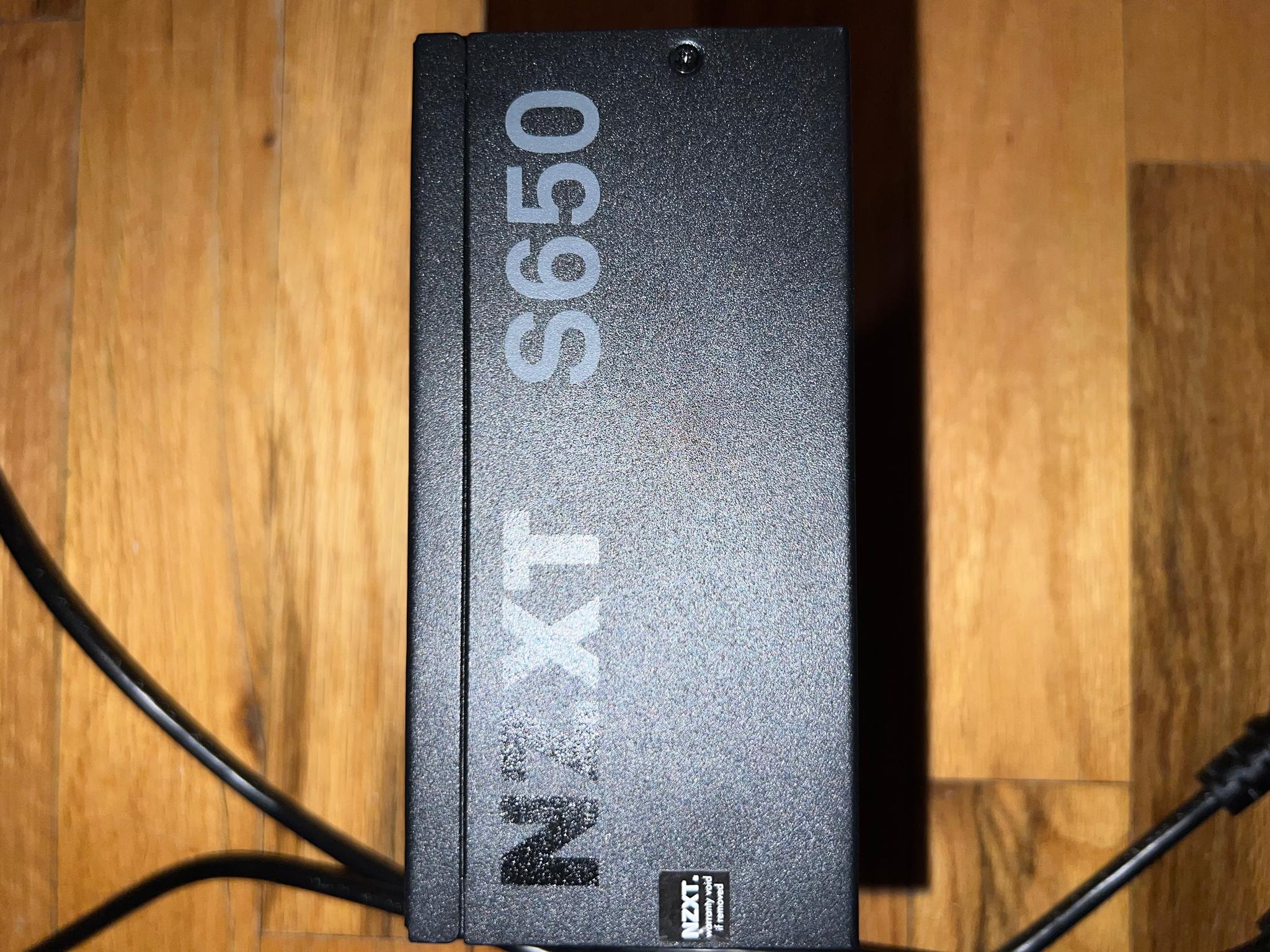NZXT H5 Flow RGB + NZXT Kraken 240 RGB + NZXT S650 80+ Gold PSU