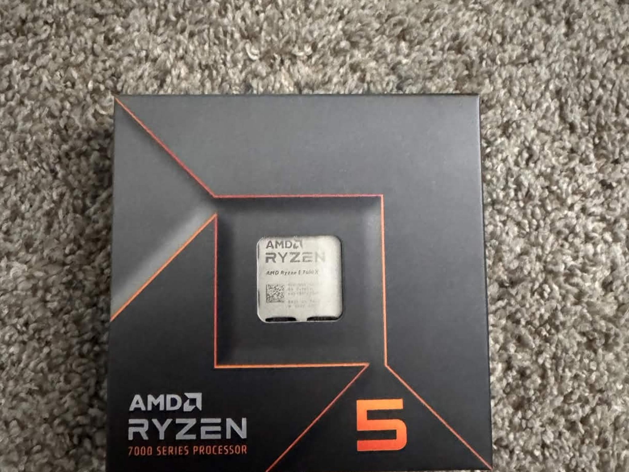 AMD Ryzen 5 7600X