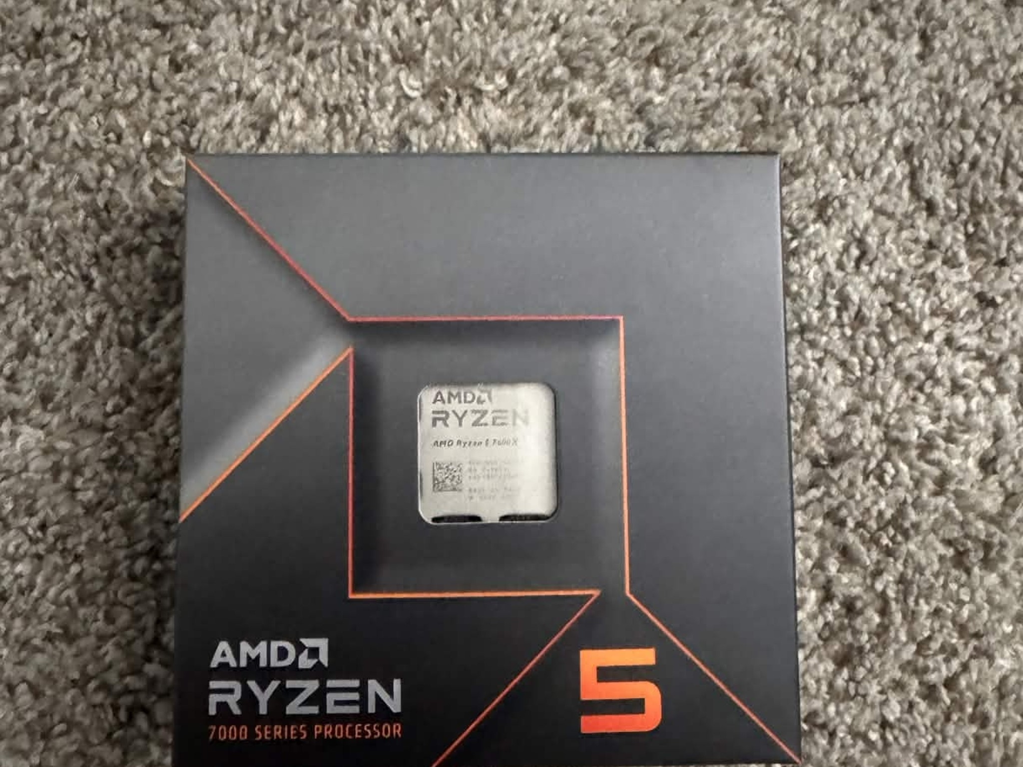 AMD Ryzen 5 7600X