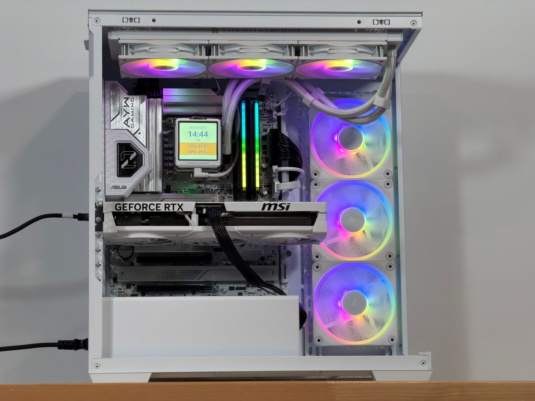 White RTX 5080 Intel Core Ultra 7 265kf Gaming PC