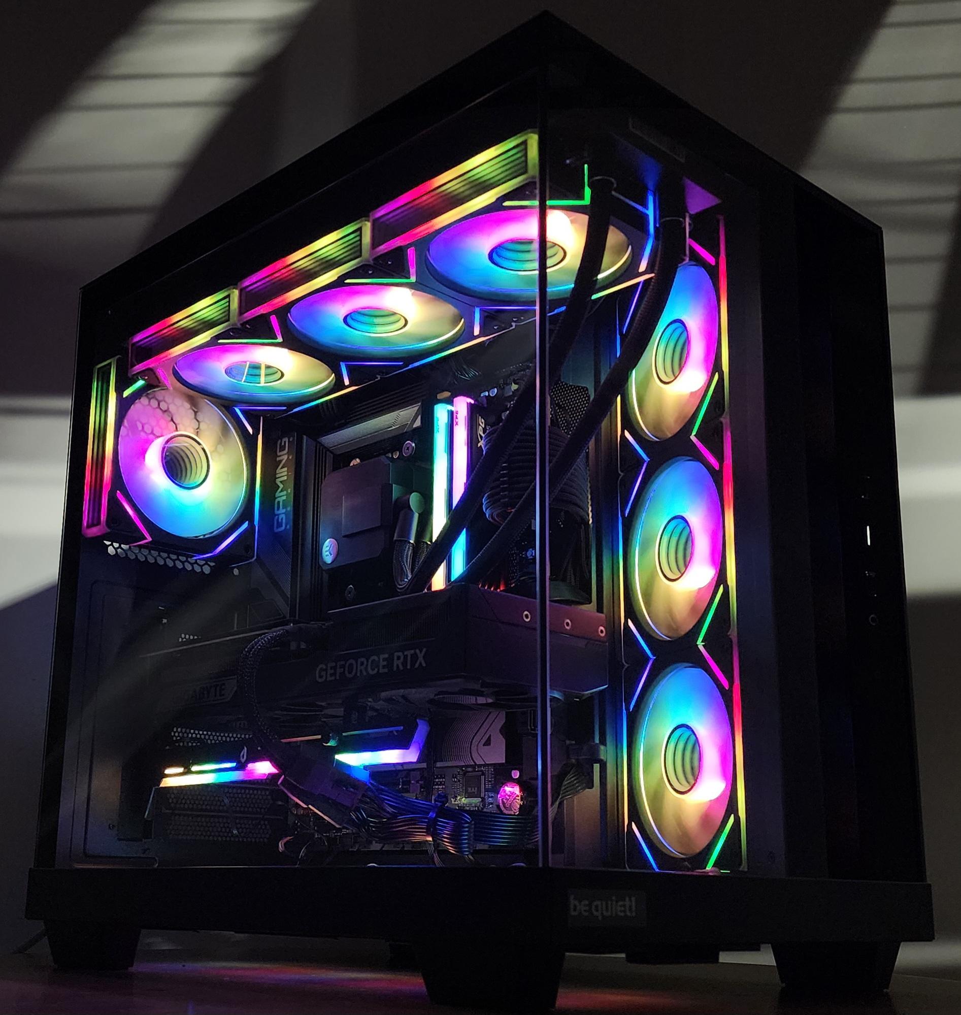 Gaming PC Ryzen 9 9900X 32GB RAM 1TB SSD RTX 5070 Ti 16GB Windows 11 Computer