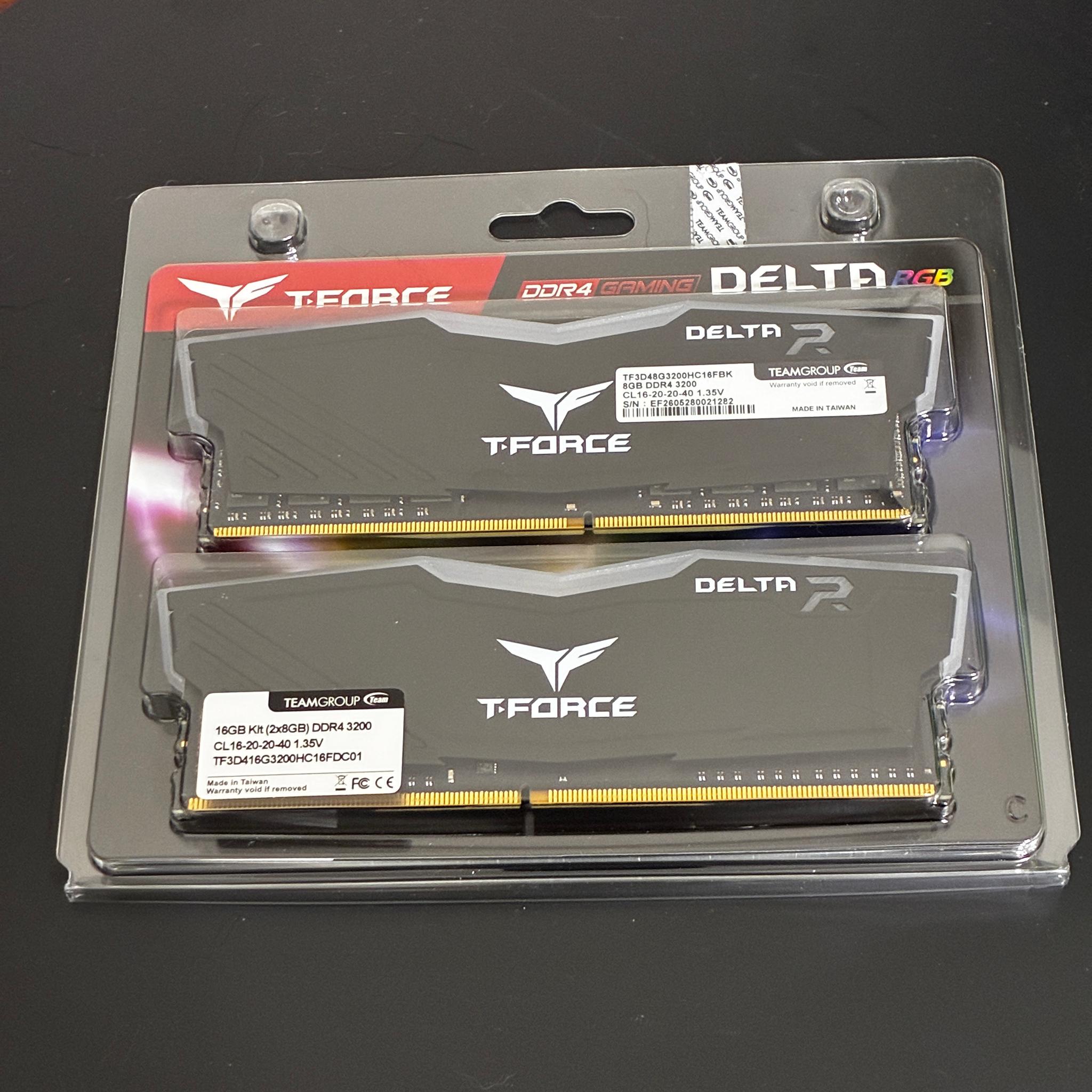 TEAMGROUP T-Force Delta RGB 16GB DDR4-3200 (2x8GB)