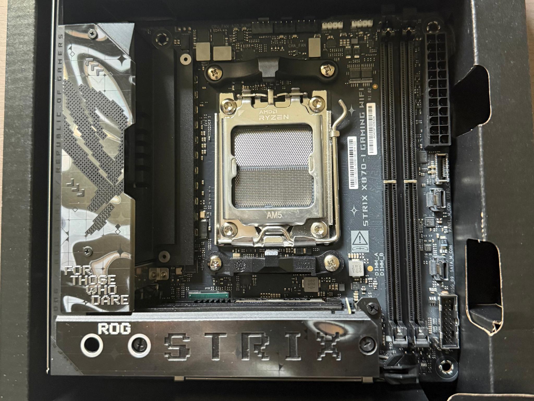 ASUS ROG STRIX x870-I