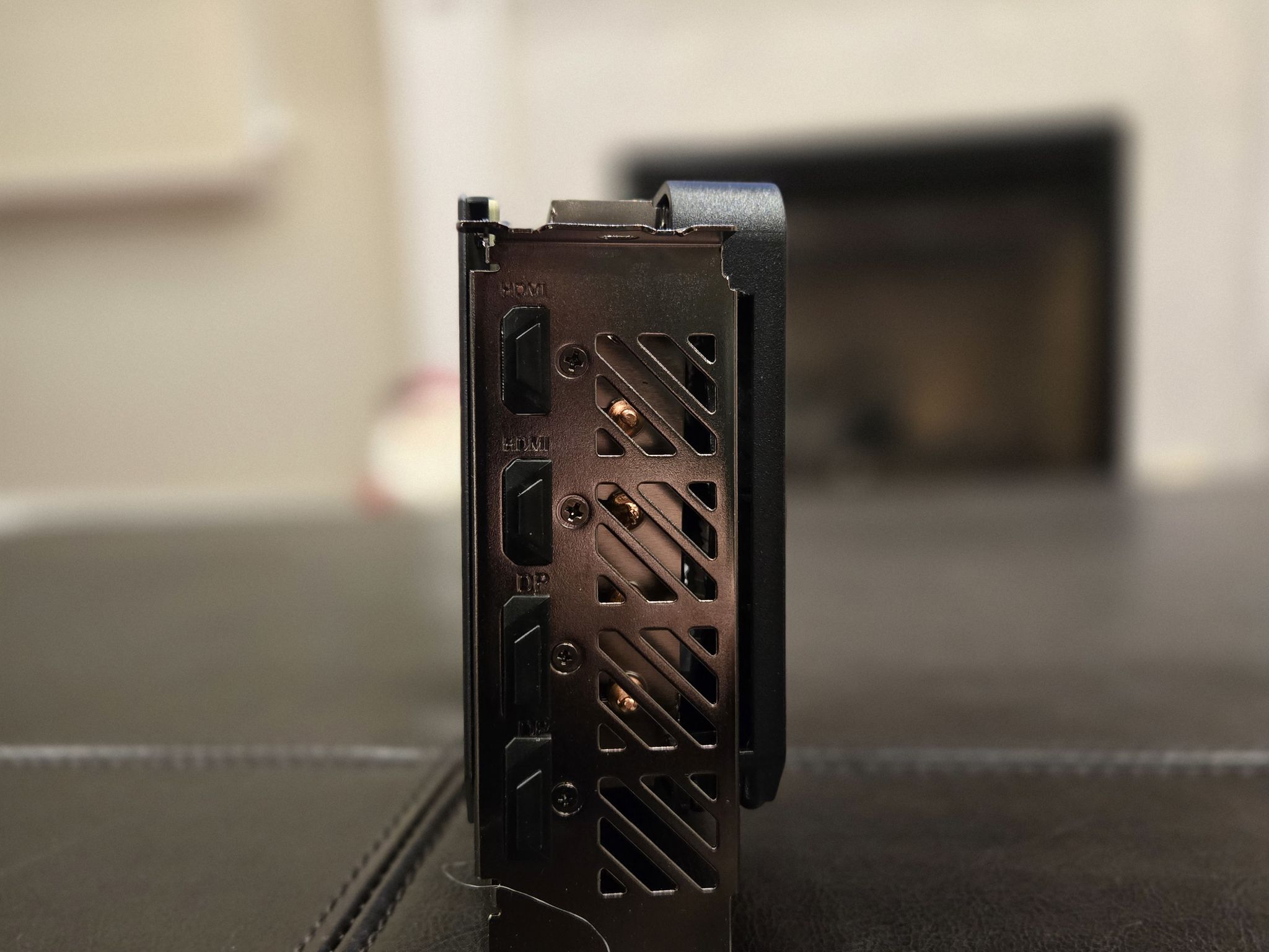 Gigabyte Gaming OC RX 7600 XT 16GB