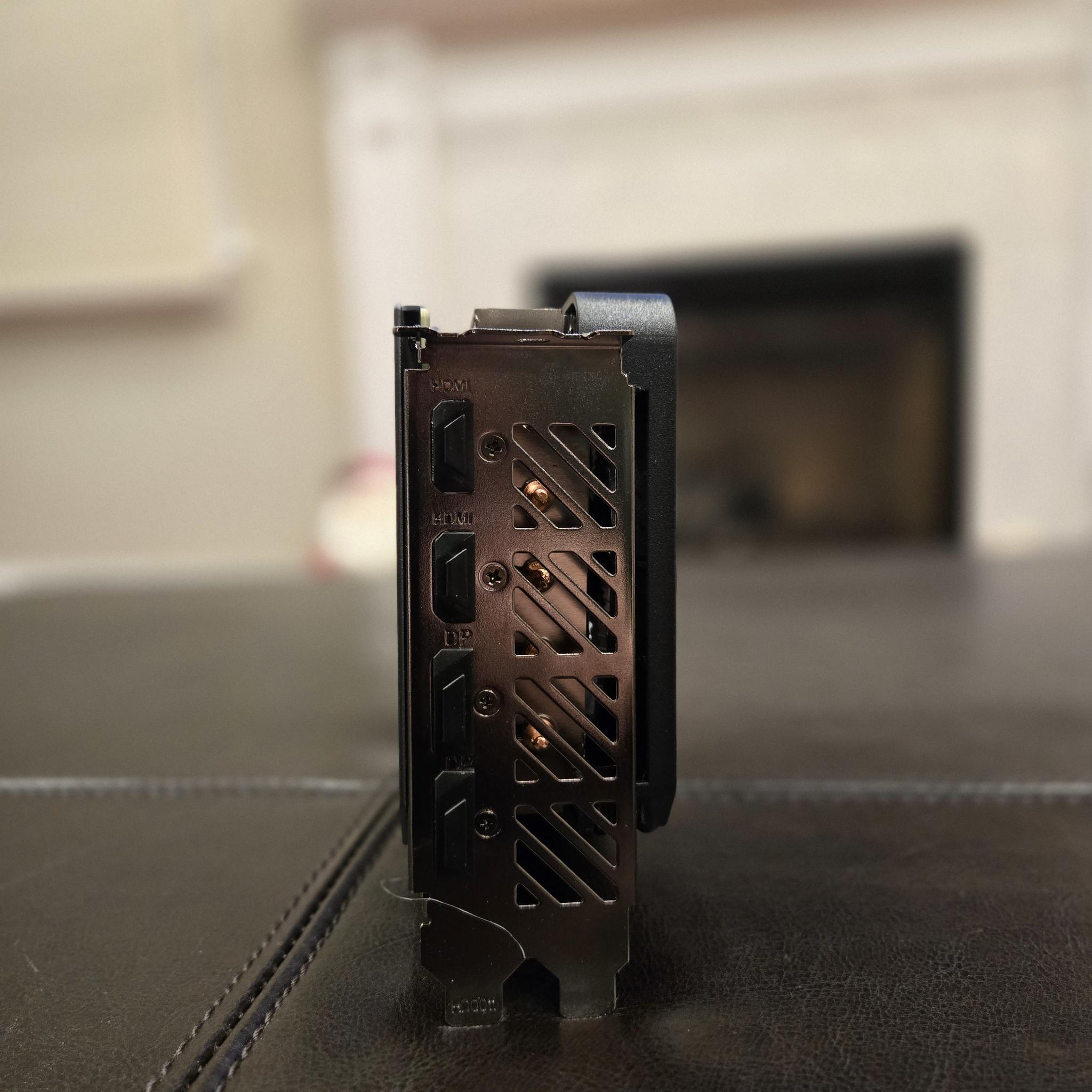 Gigabyte Gaming OC RX 7600 XT 16GB