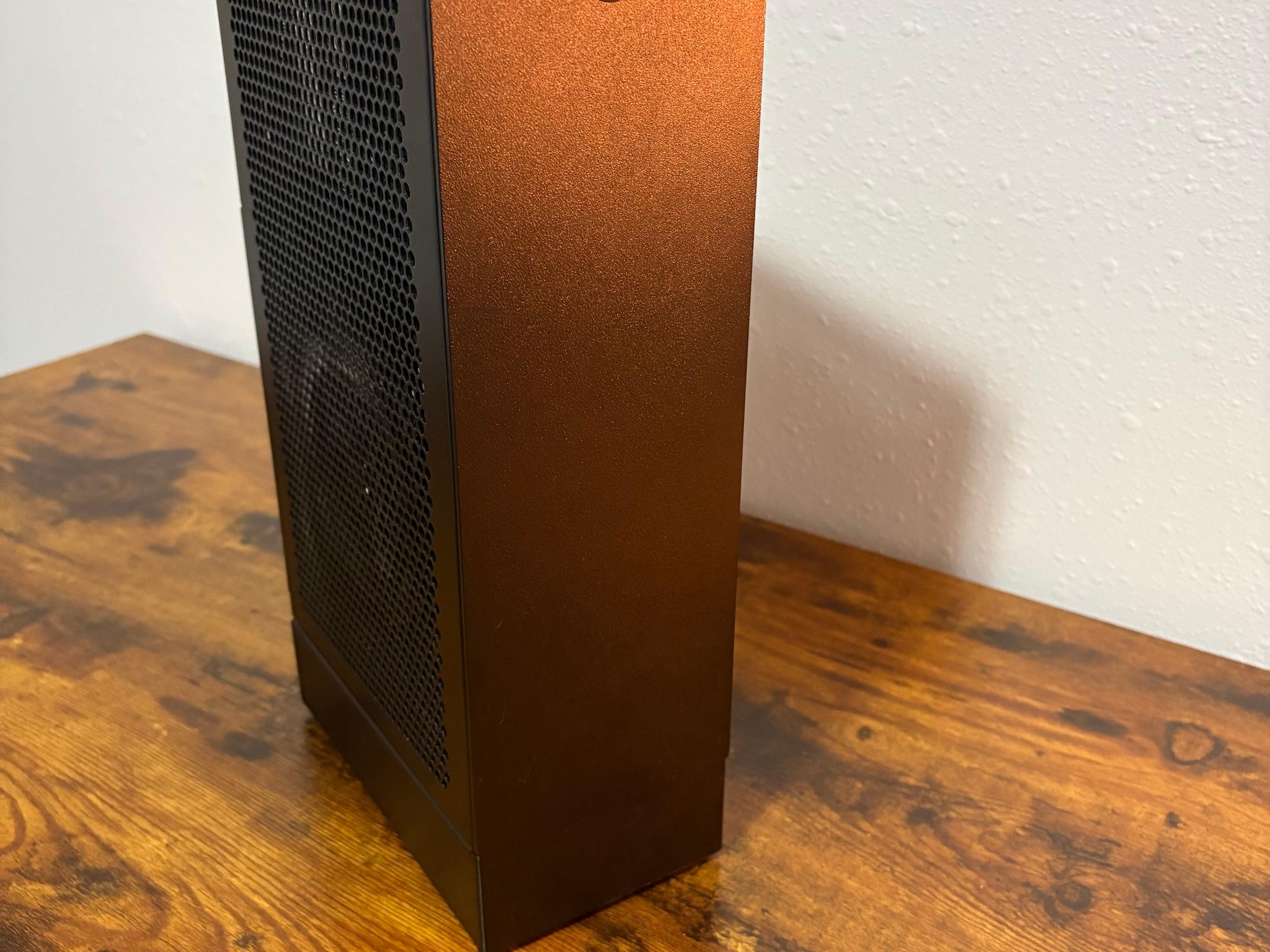 Radeon 9060xt 16GB Custom Gaming PC- Core Ultra 5 225F, 32GB DDR5, Steam OS