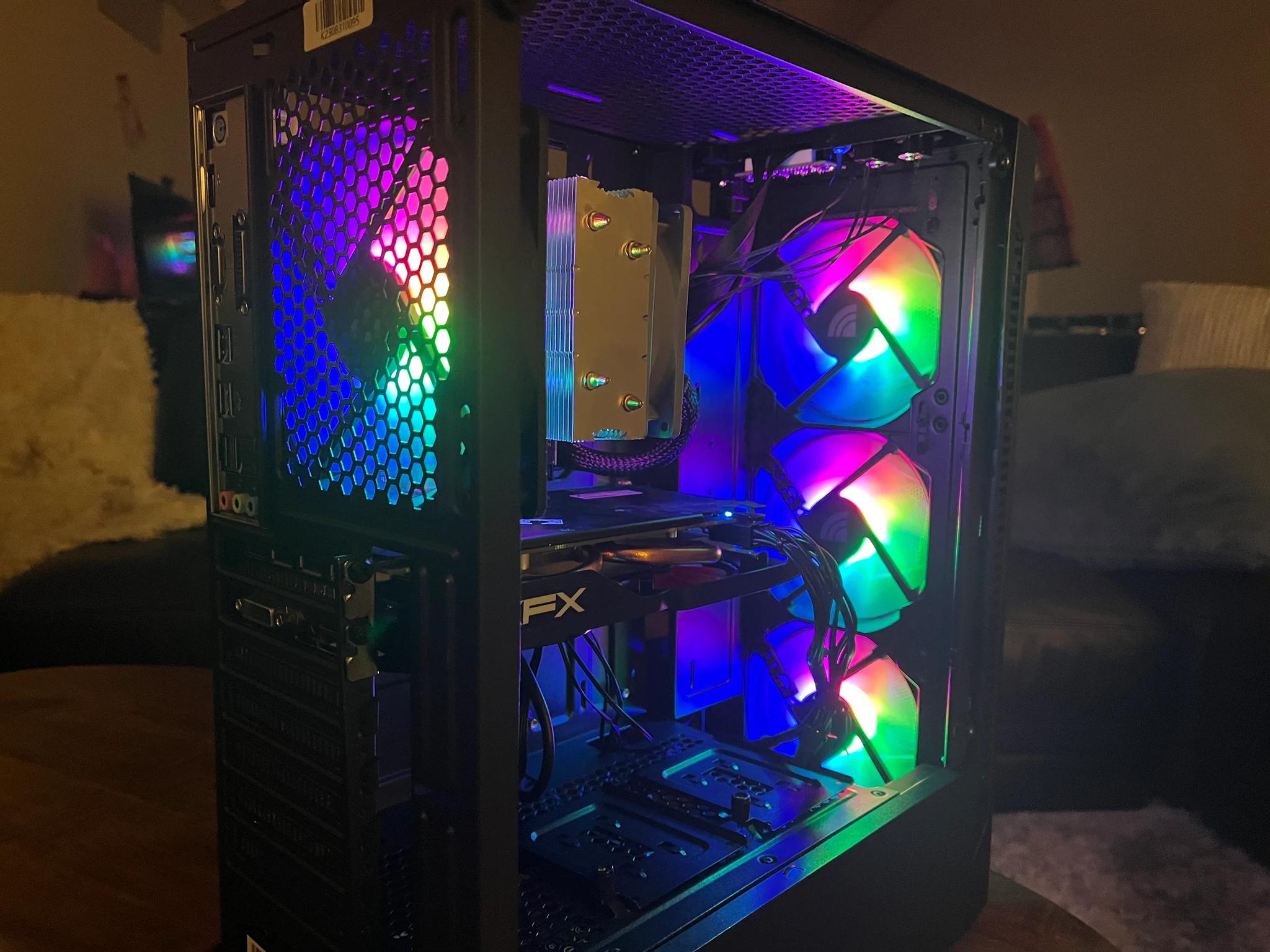 RX 580 | Intel I5 | 1tb SSD | 16GB Ram | Windows 10 Activated