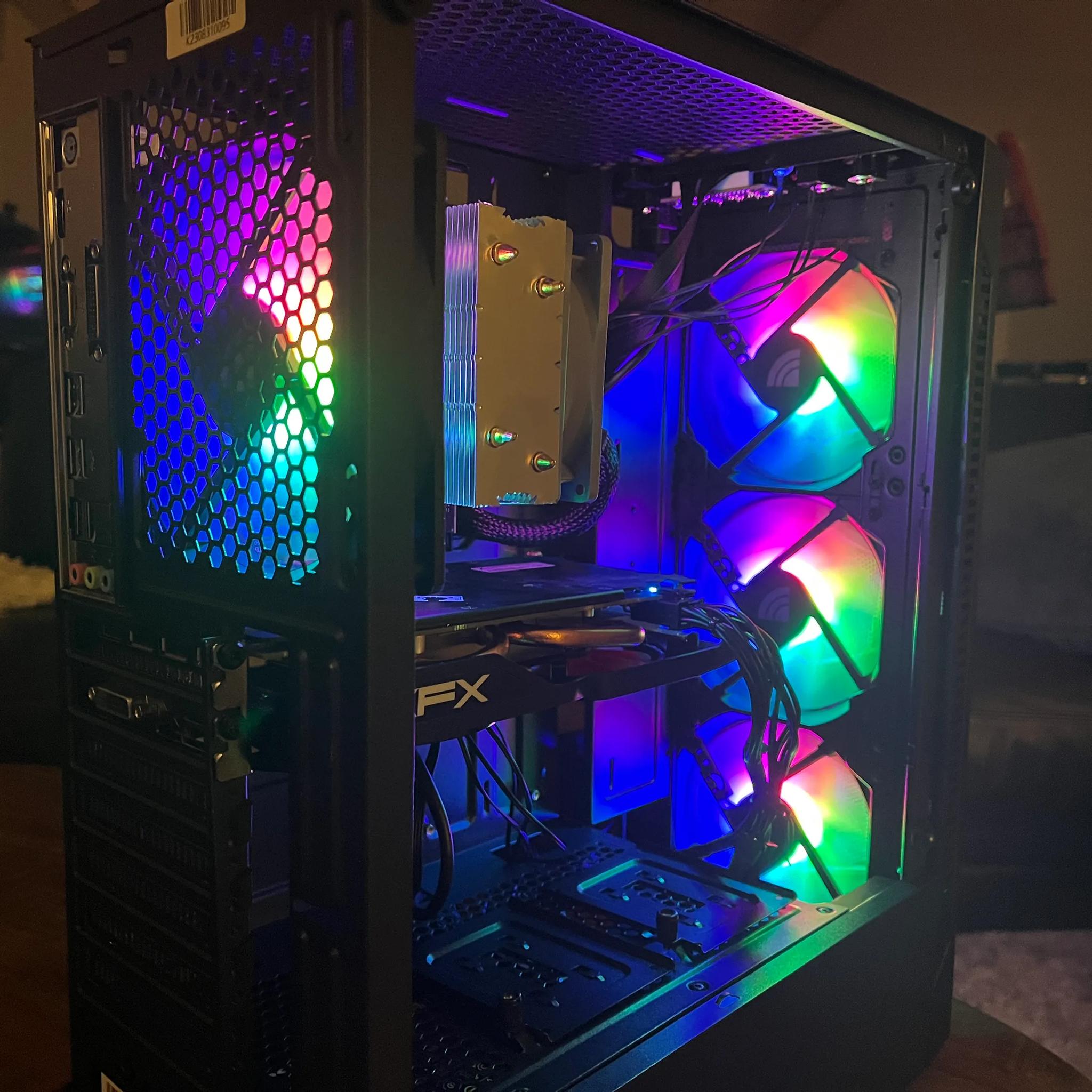 RX 580 | Intel I5 | 1tb SSD | 16GB Ram | Windows 10 Activated