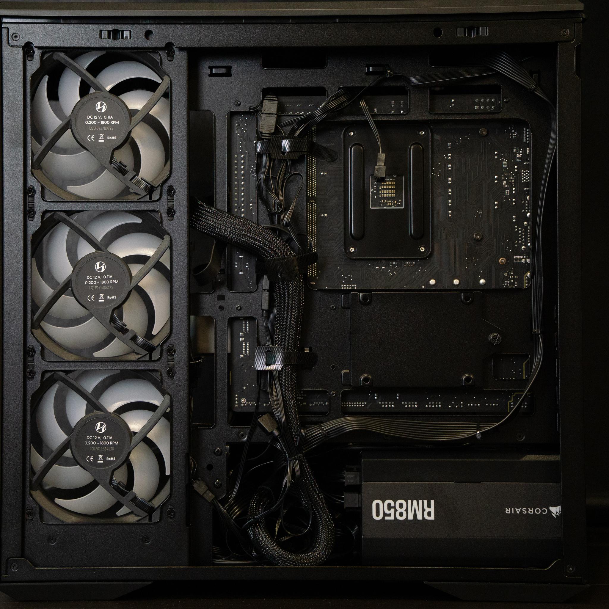 Gaming PC | RTX 3080 | Ryzen 5 5600x | 32GB RAM | 1TB SSD |