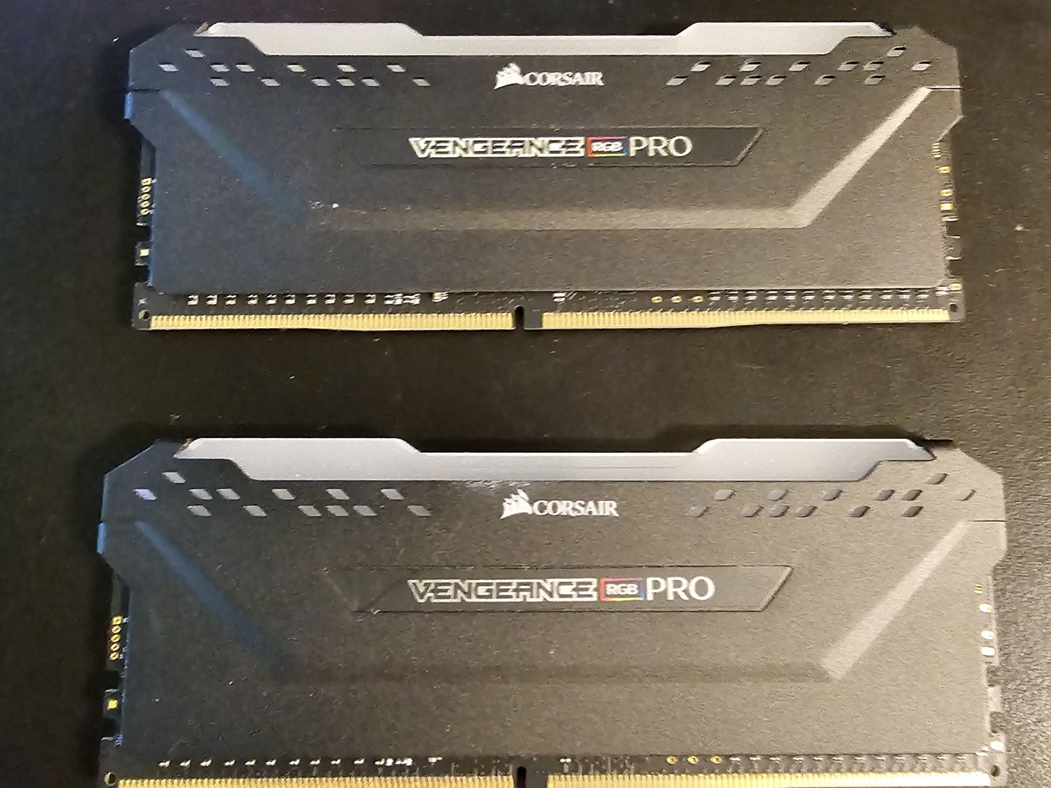 Corsair Vengeance RGB Pro 16GB (2 X 8GB) 3000MHz DDR4