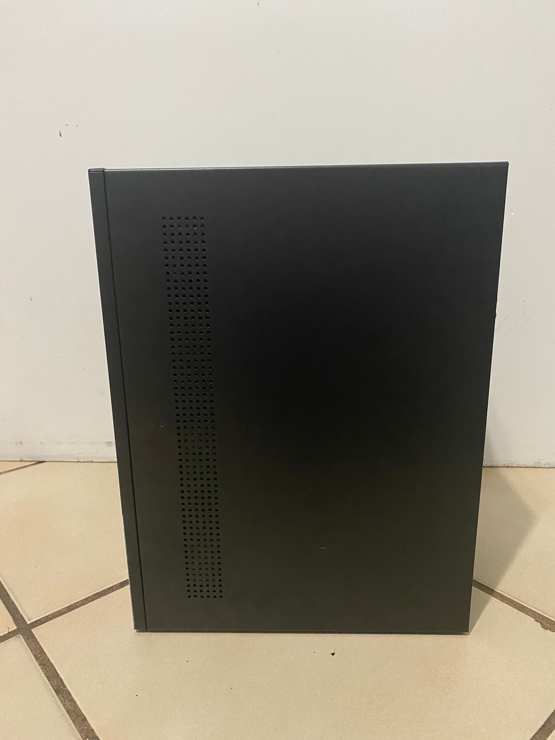Gaming PC - GTX 650 Ti, I5 4570, 16GB DDR3, WIFI, BLACK, 128GB SSD