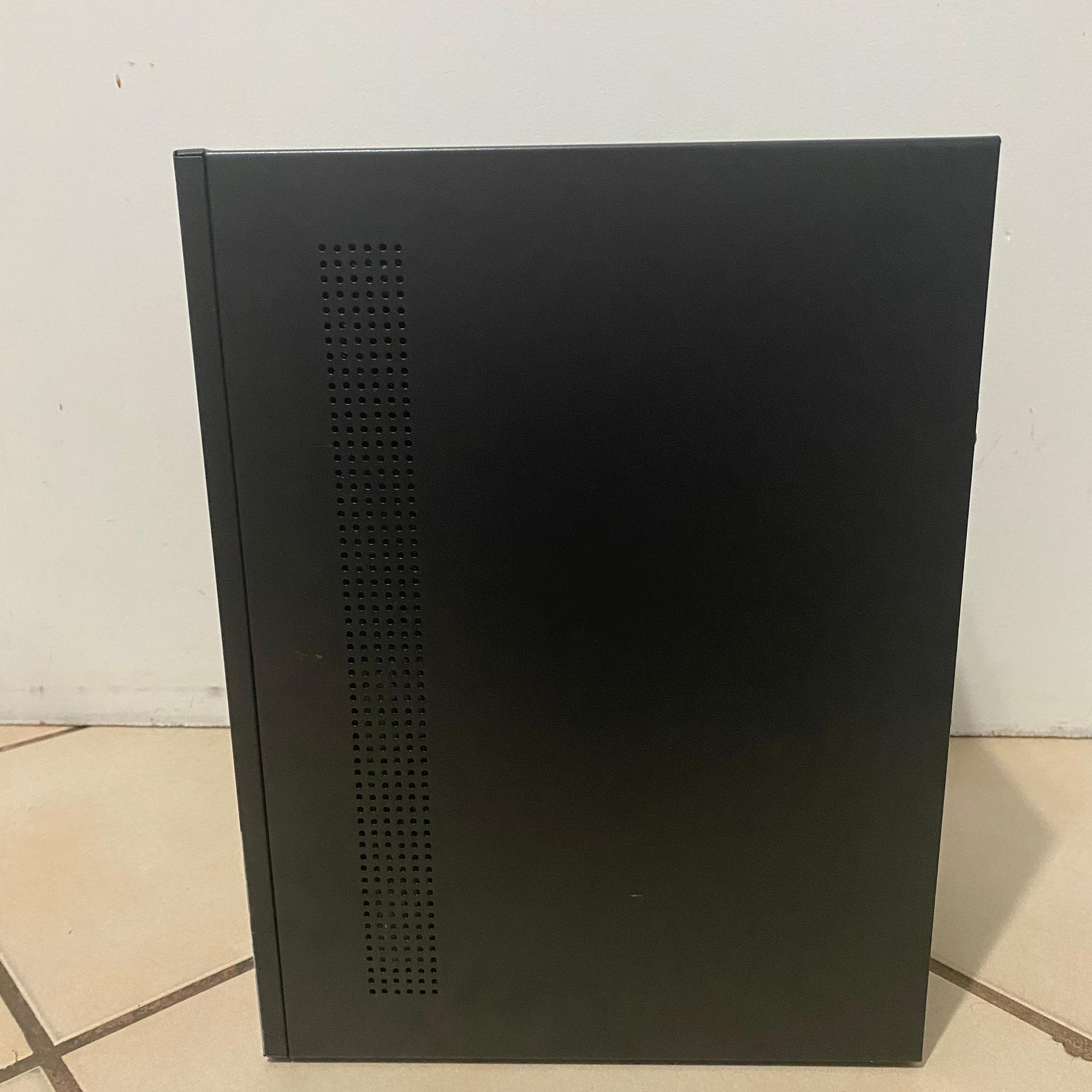 Gaming PC - GTX 650 Ti, I5 4570, 16GB DDR3, WIFI, BLACK, 128GB SSD, 500GB HDD, Windows 10, Game RDY.