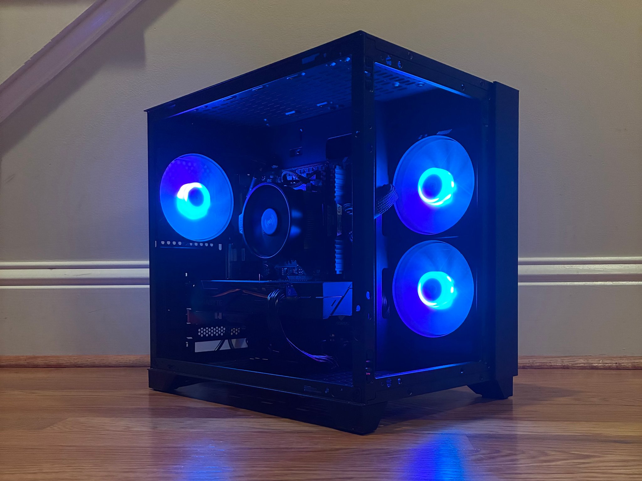GTX 1660 TI R5 3600 CUSTOM GAMING PC 16GB DDR4 512GB NVMe WIFI 6E Bluetooth Windows 10/11