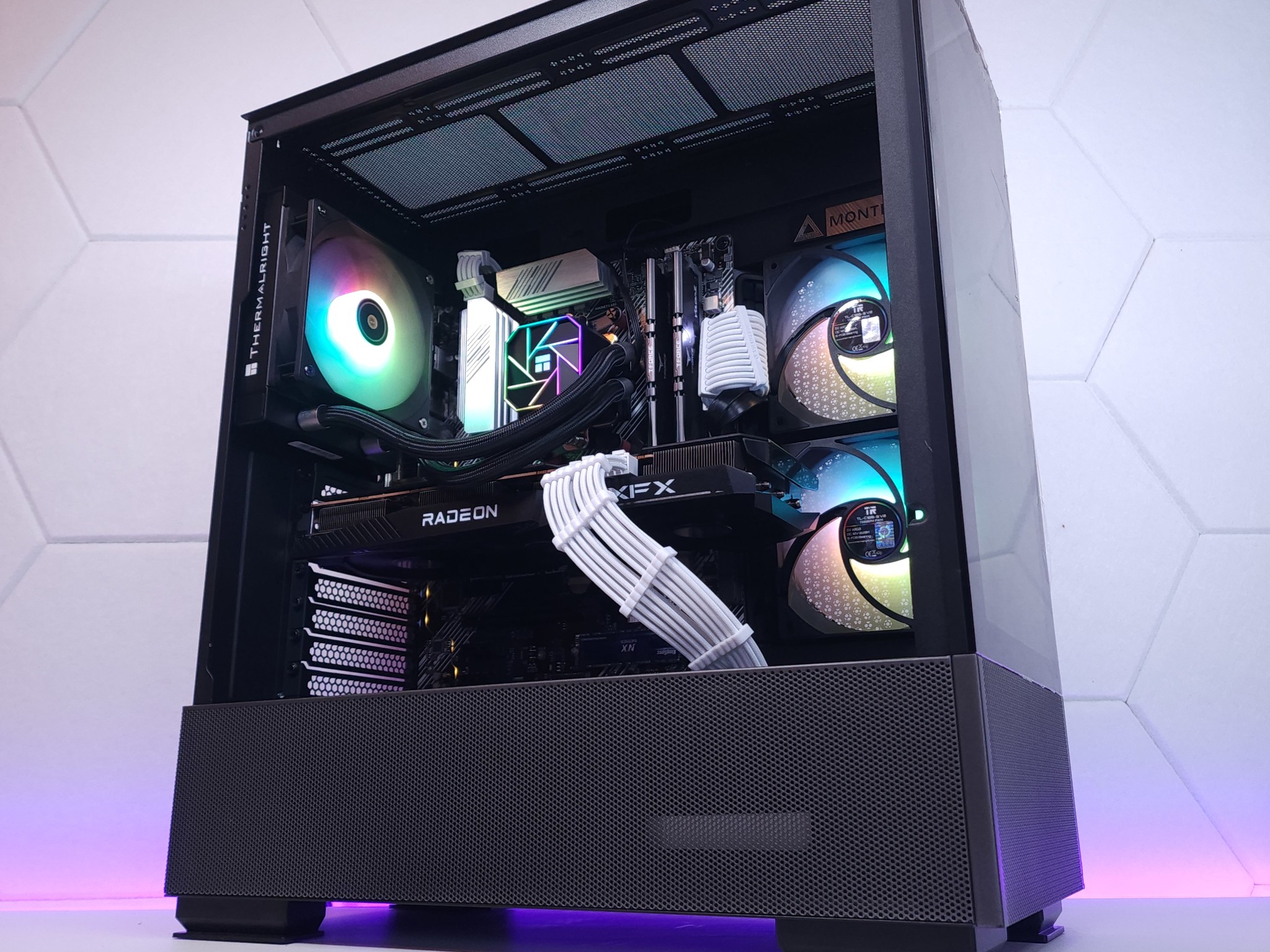 💜🖤RX 6700 | Ryzen 5 5600 | 16GB 3200MHz | 1TB NVMe SSD