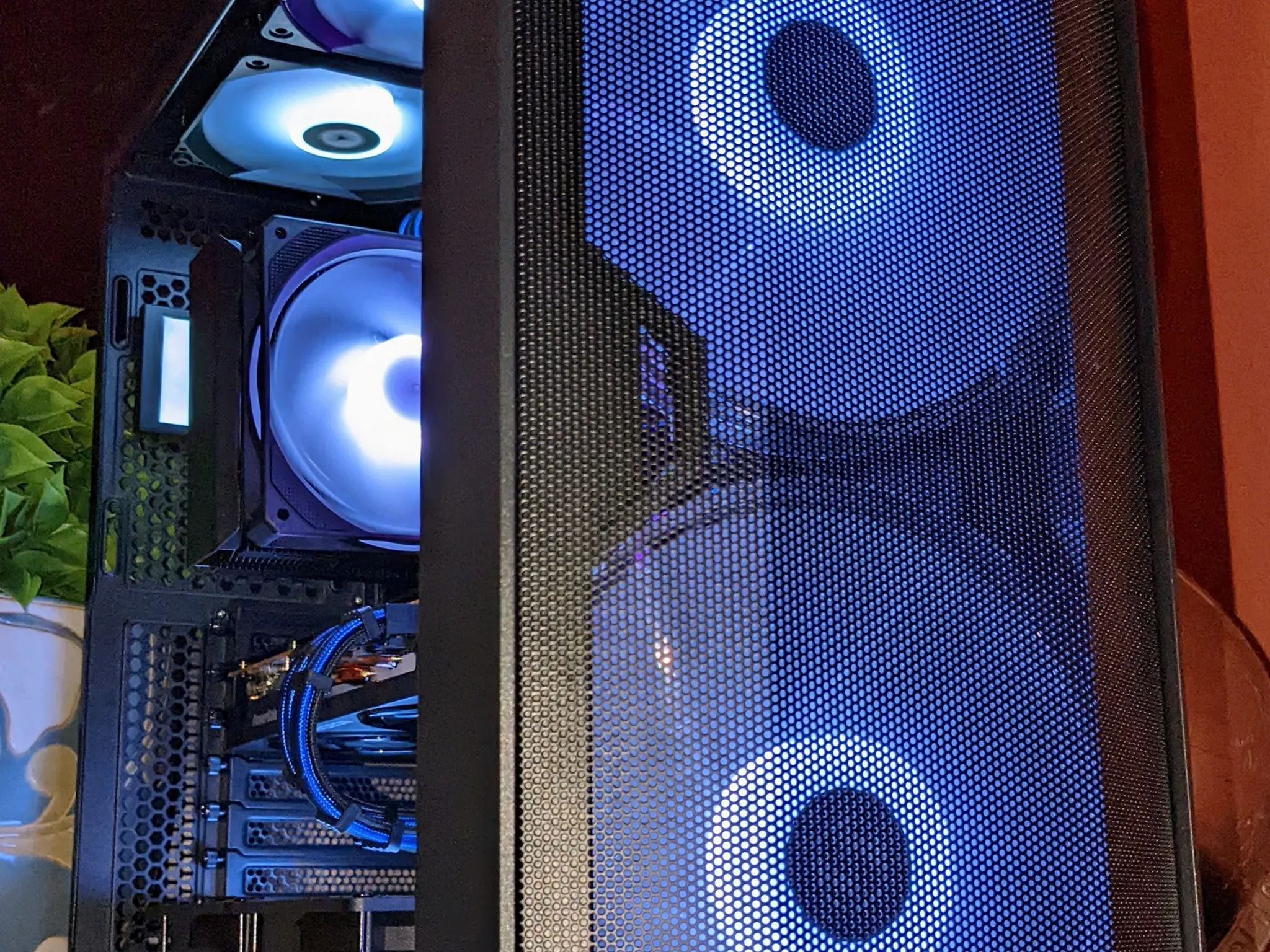 🔵🥷Blue/ShiNobi | RX6700XT 12GB| Ryzen 5 @4.2GHz|16GB Vengeace DDR4 (ARGB)| 1TB NVMe SSD| Windows 11