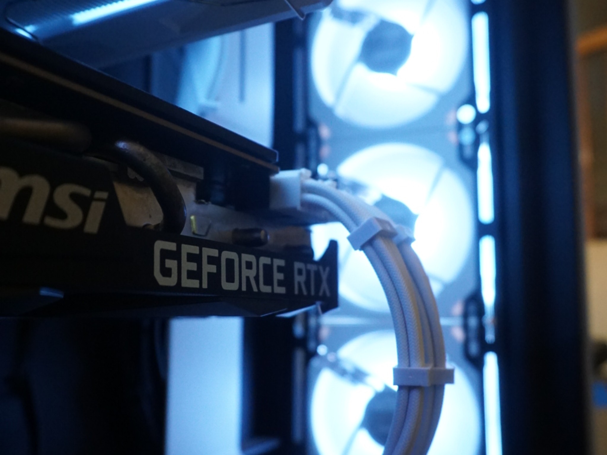 Gaming PC - 3060 ti • Ryzen 5 5600G • 16 GB • 500 GB SSD