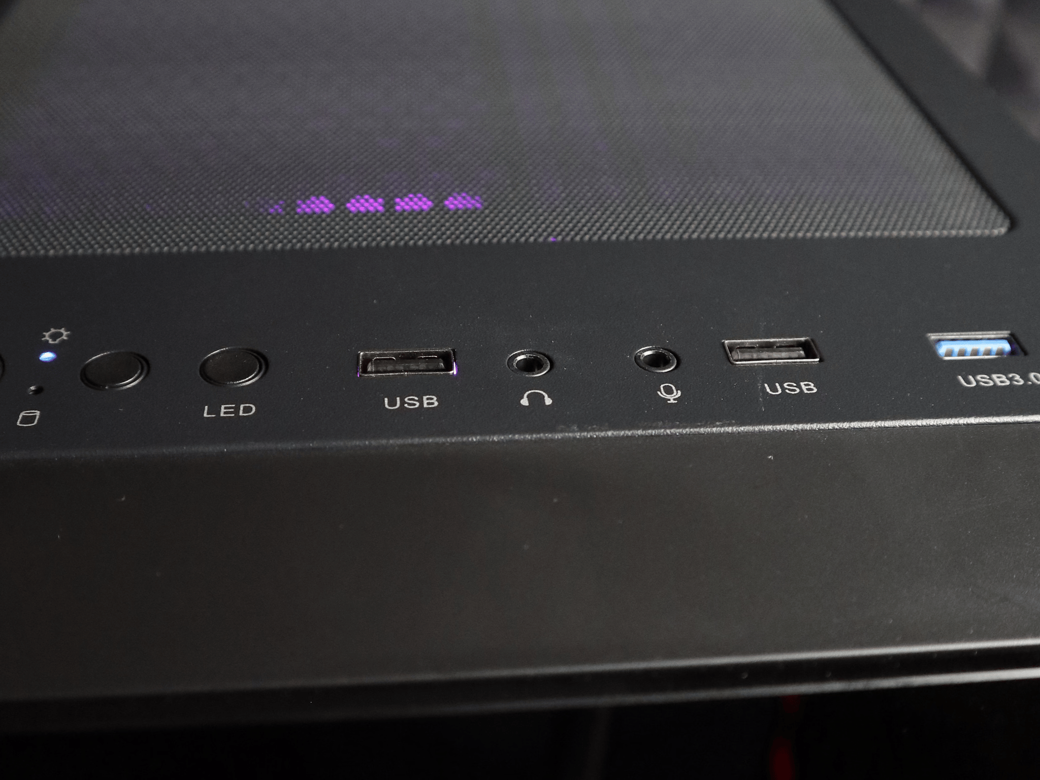 Grape | Ryzen 5 3600/GTX 1660S FREE SHIPPING w/ Wi-Fi