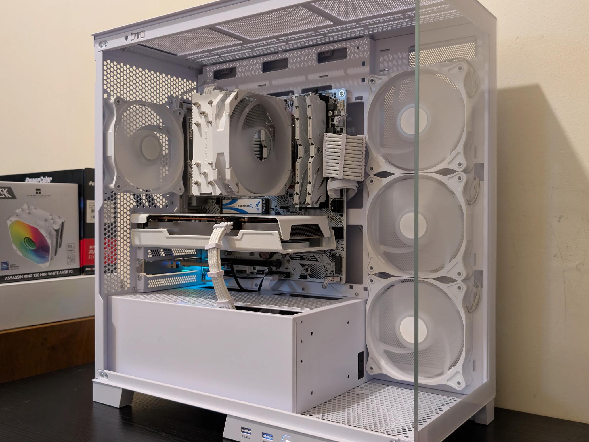 🐻‍❄️ White Gaming PC | RX 6600 | Ryzen 5 3600 | 1TB SSD | 32GB RAM | WiFi 6 & Bluetooth 🐻‍❄️
