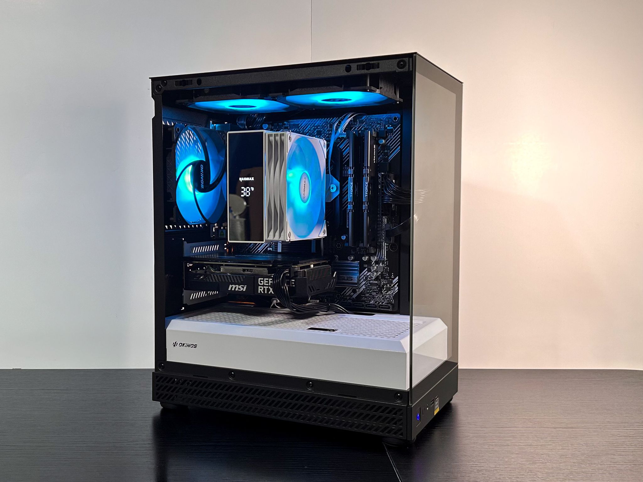 Ryzen 7 5700G + GeForce RTX 3060 12GB | 16GB DDR4 |