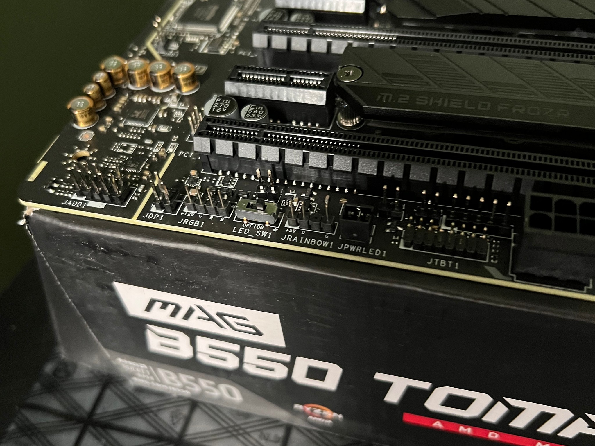 MSI Z590 Gaming Edge Wi-Fi (Bent pins)