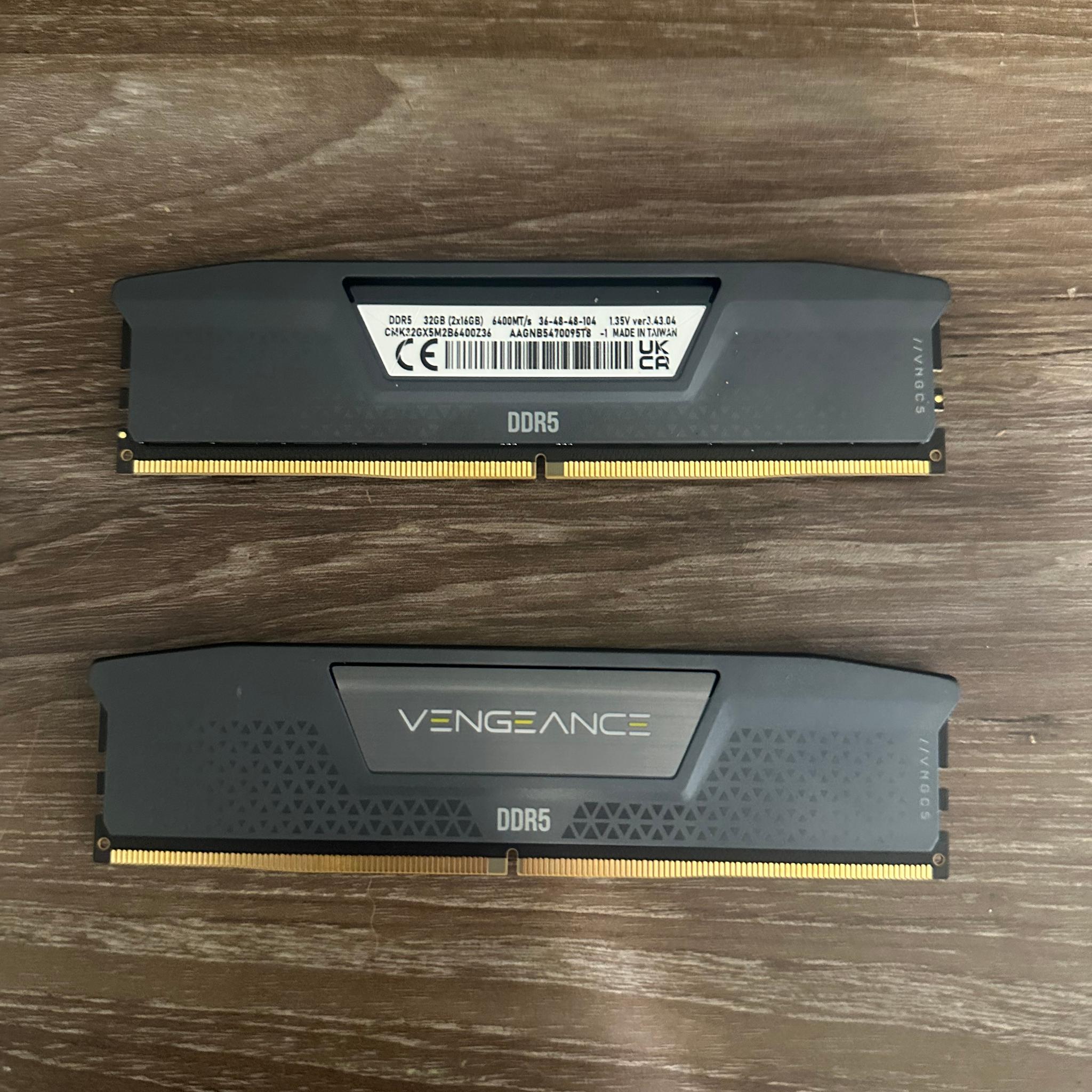 DDR5 Corsair 32gb ram