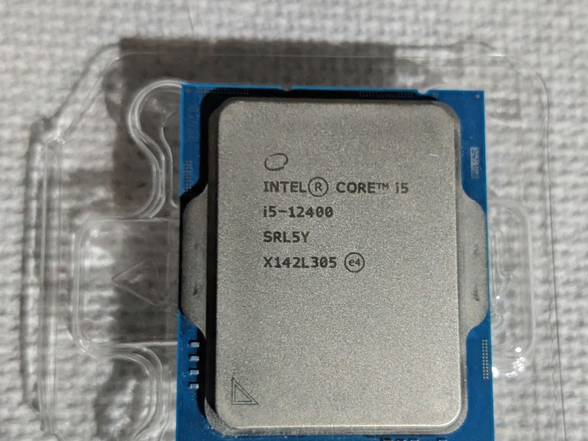 Intel Core i5-12400 w/ Original Box and Unused Intel Stock Cooler