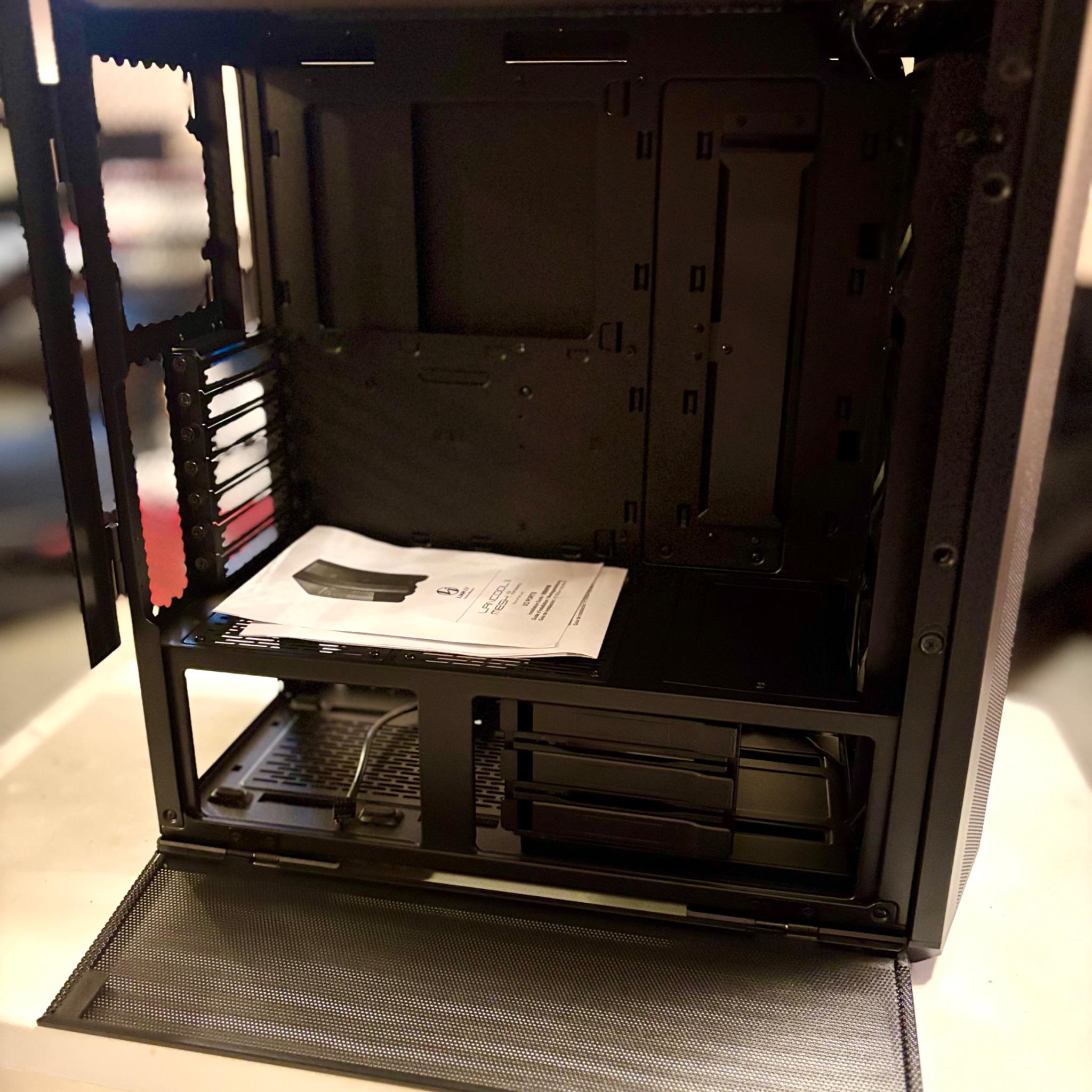 LANCOOL II MESH RGB | Amazing Airflow | 3 Pre Installed RGB fans | Clean/ No Dents