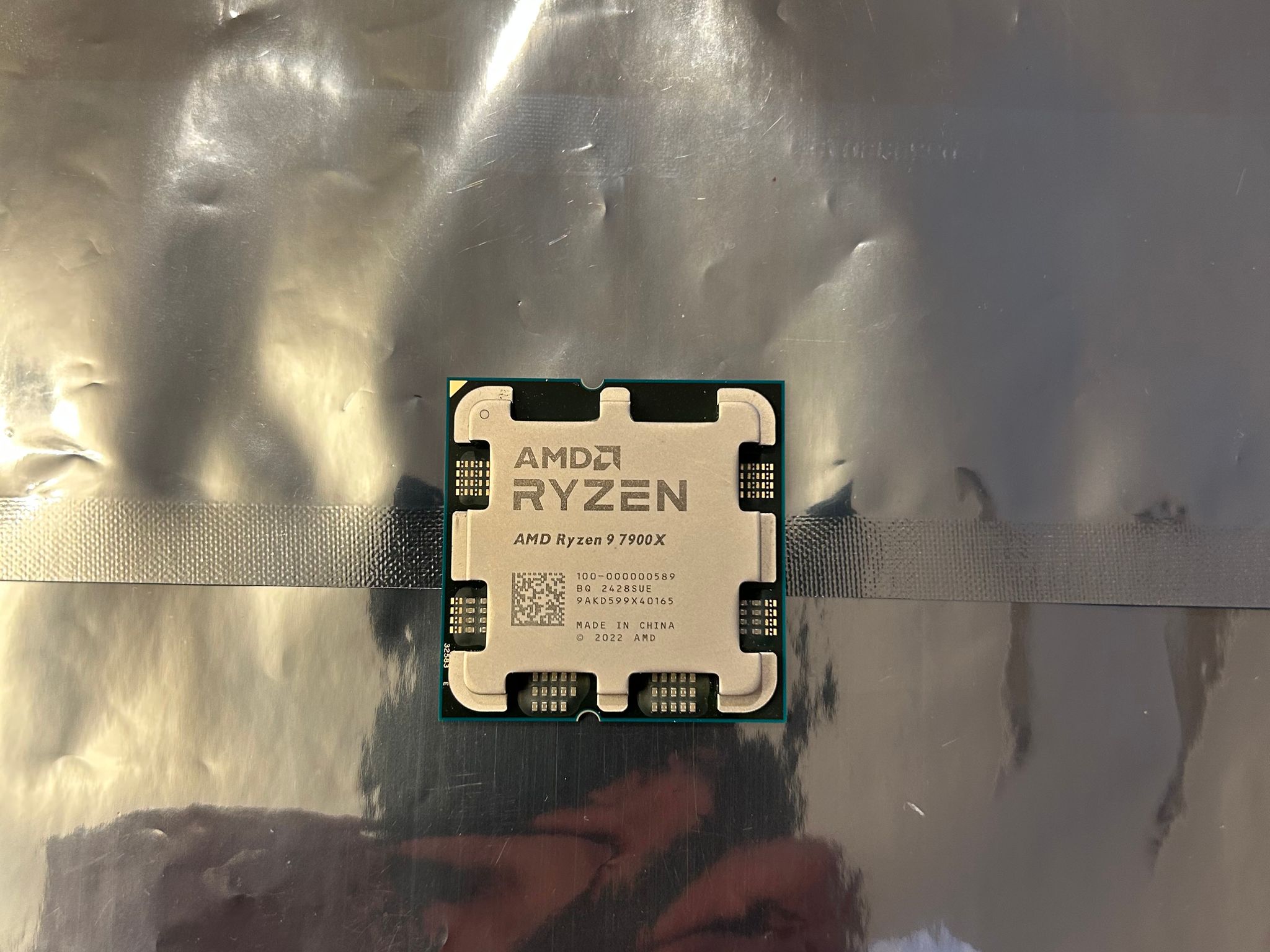 AMD Ryzen 9 7900X