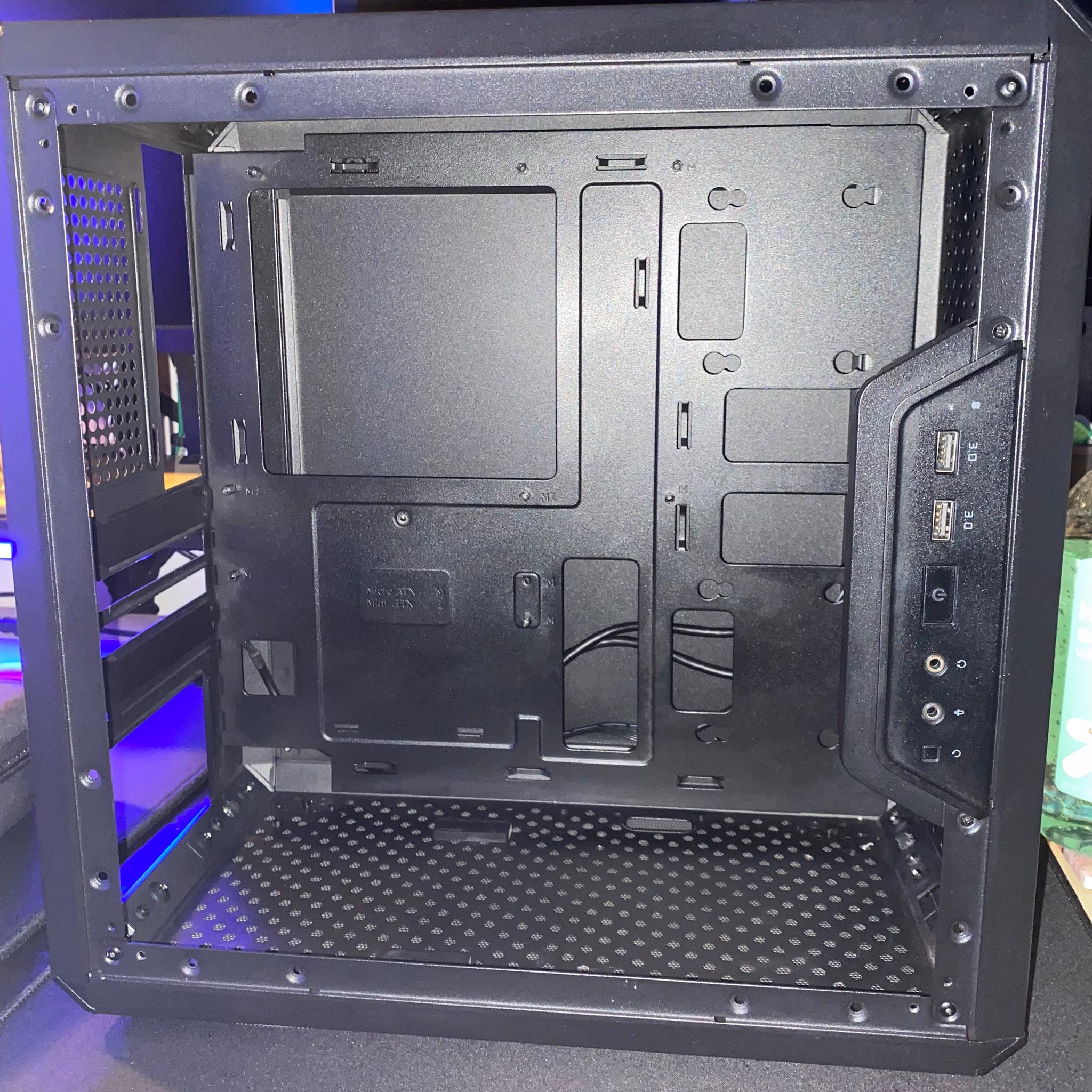 Cooler Master MasterBox Q300L M-ATX PC Case // comes with all case screws and phanteks rgb strip