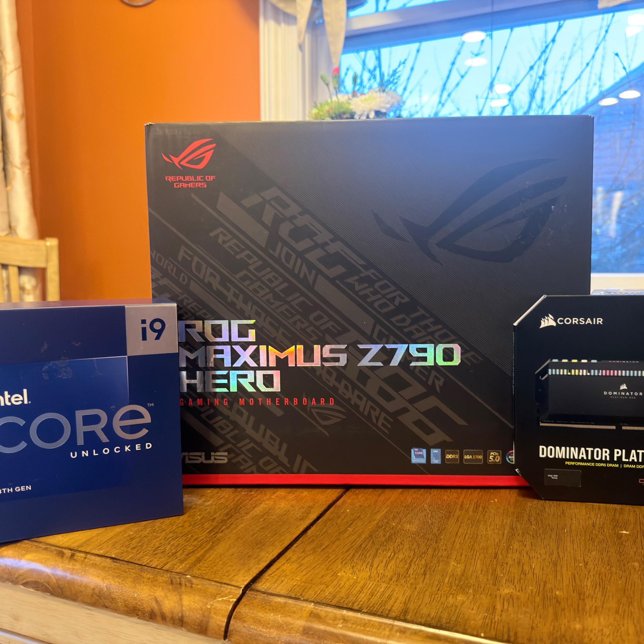 13900K | 32GB DDR5 | ROG MAXIMUS HERO