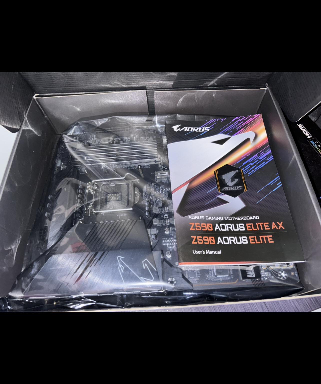 Intel I7-11700K + Gigabyte Z590 Aorus Elite AX + Corsair Vengeance RGB RAM 4x8