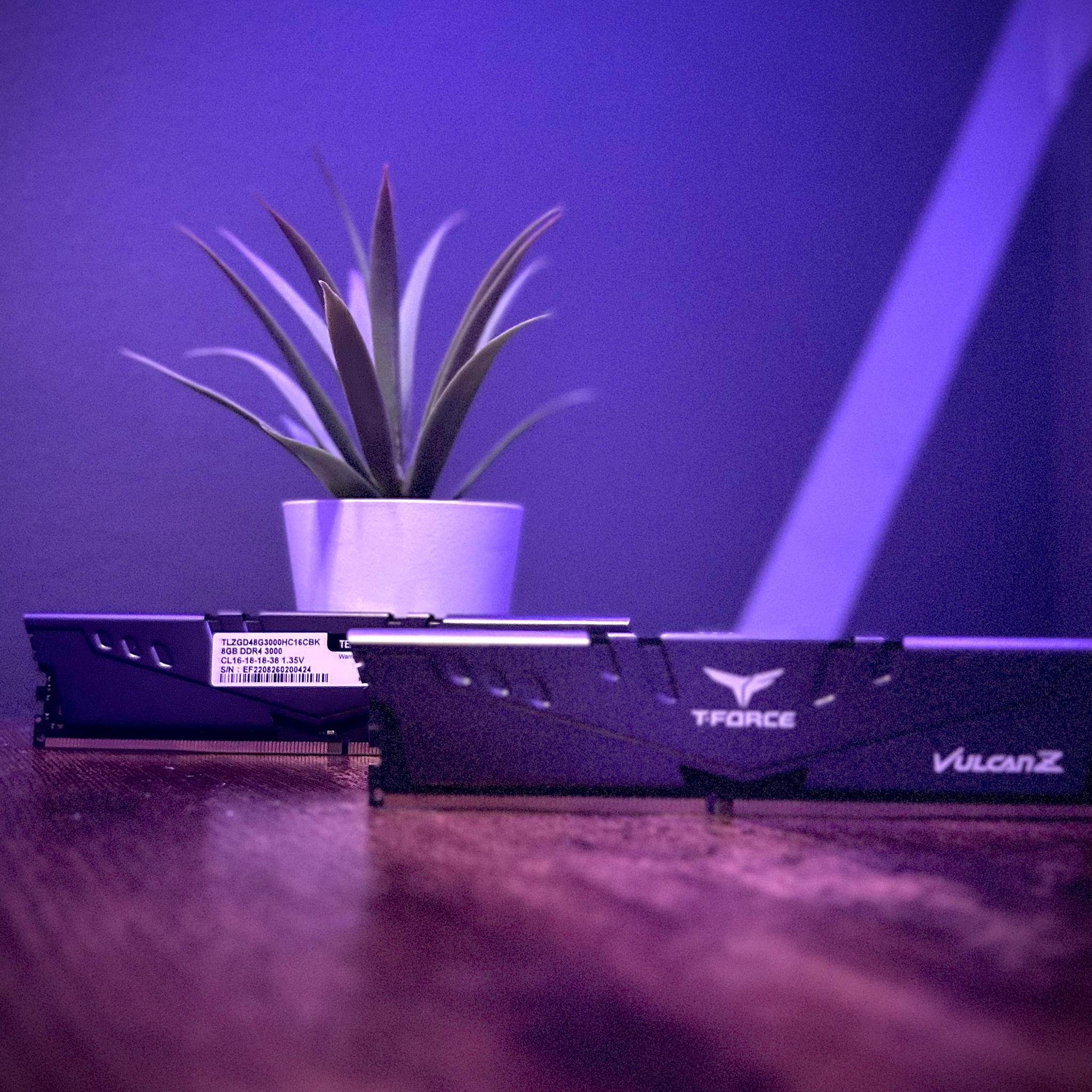 TEAMGROUP T-FORCE VULCAN Z DDR4 | 16GB (2x8GB) | 3200MHz | CL16 RAM | GREY | ANTISTATIC WRAP |