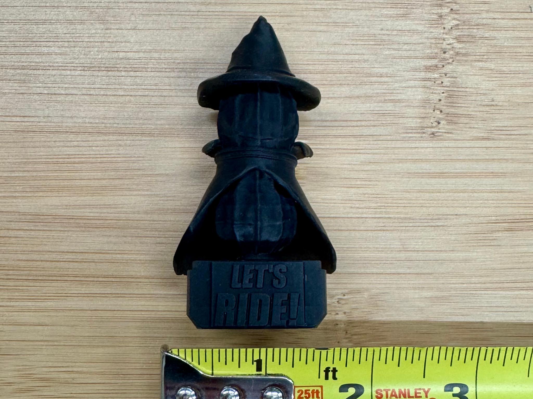 The Burnt Peanut Figurine - Let's Ride! Wizard Outfit - Twitch YouTube Streamer