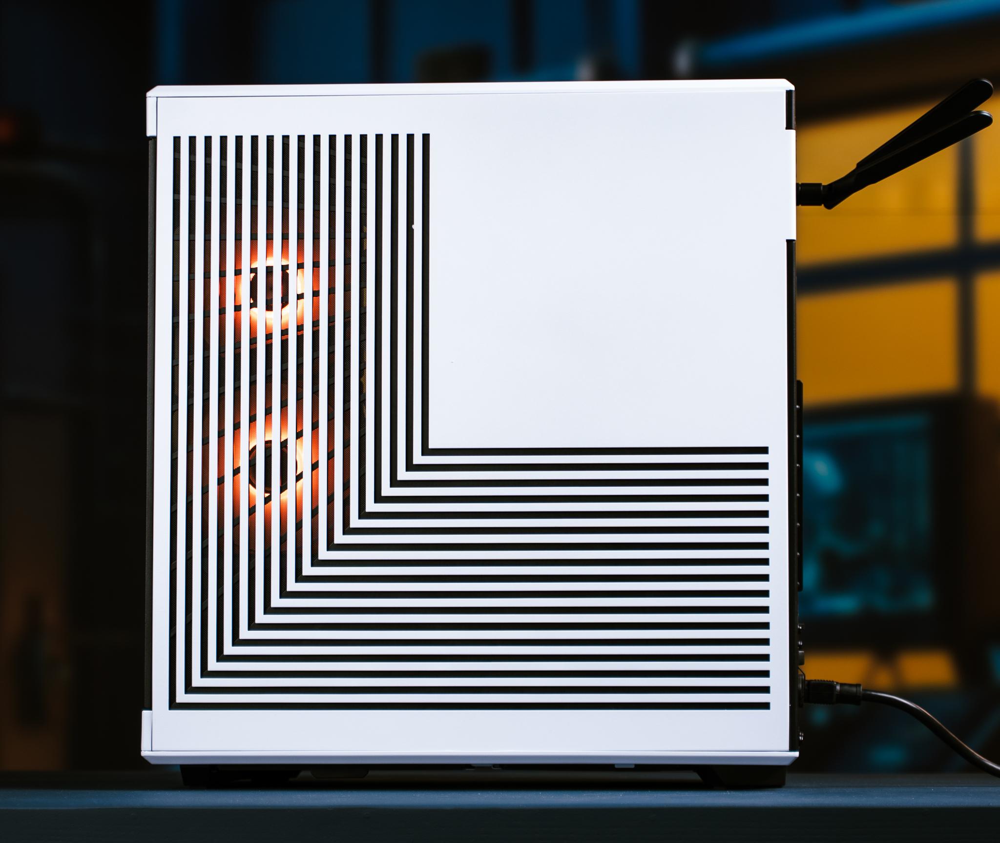 “Nebulor X” RTX 4070 Ti Intel Core i7 13700KF 32GB 2TB Windows 11 Workstation Gaming PC