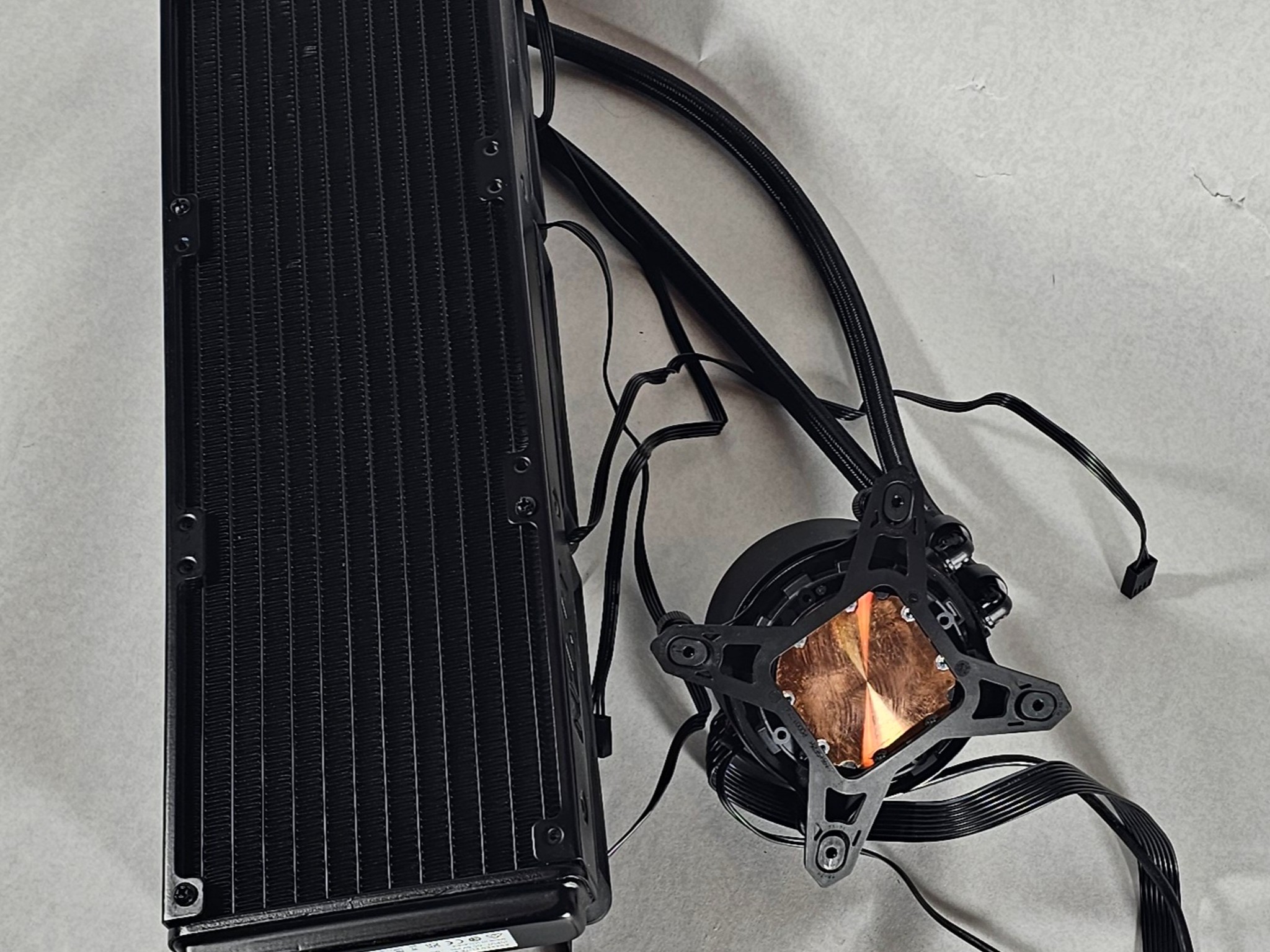360mm NZXT AIO CPU Liquid Cooler w\ LCD Screen