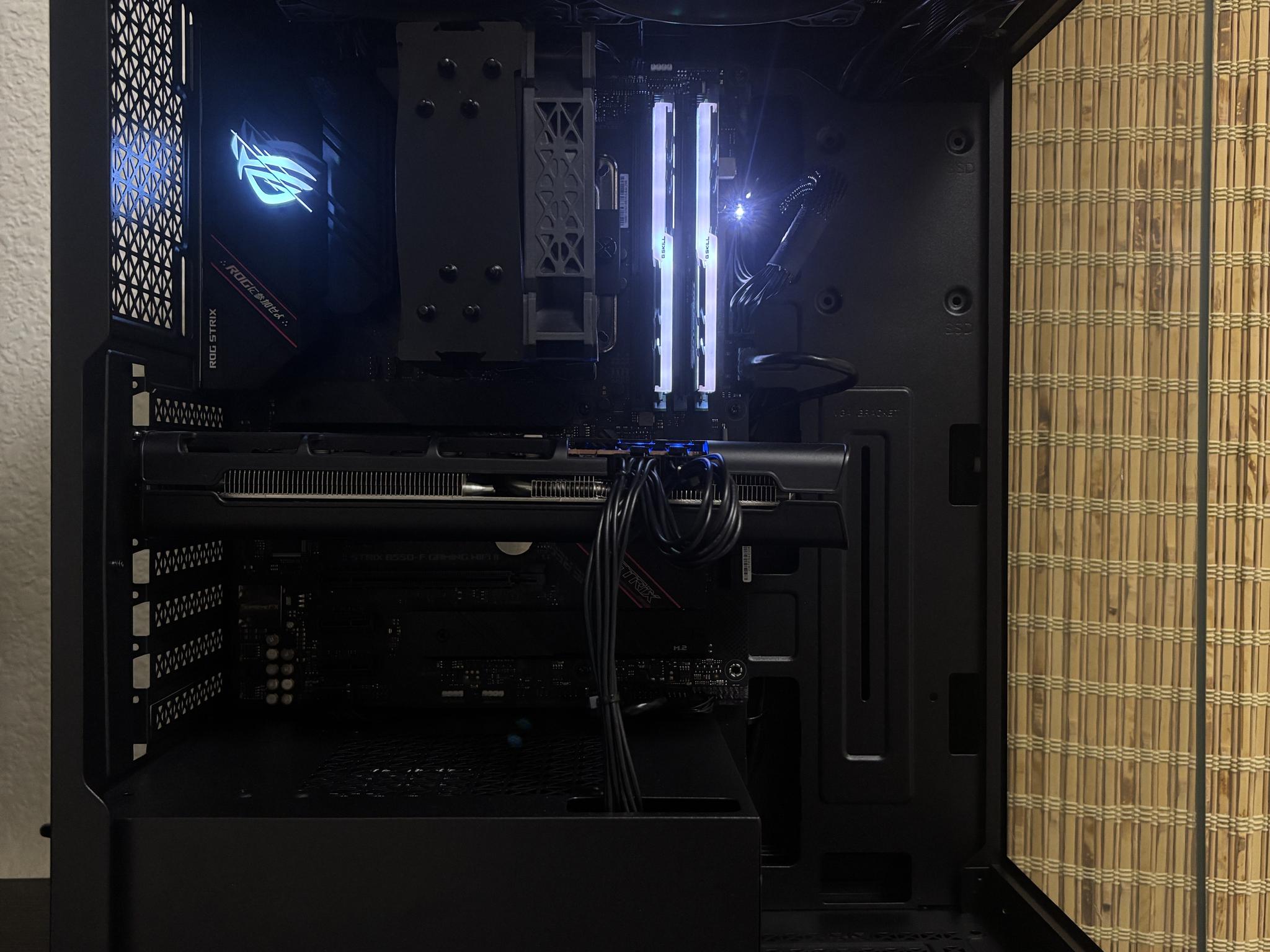 ⚫Silent Black⚫| Ryzen 5 5600 CPU | RX 5700 Graphics Card | High Performance
