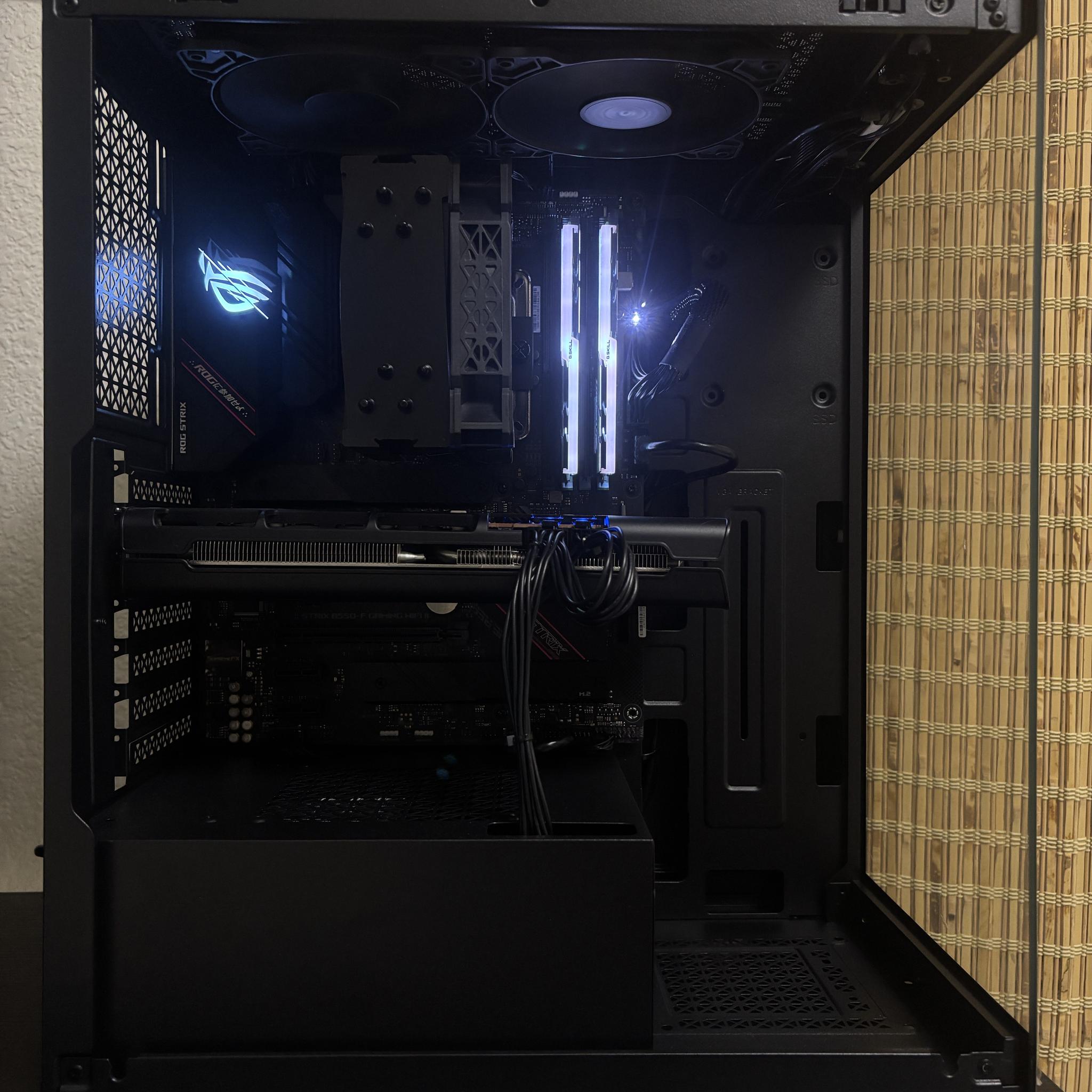 ⚫Silent Black⚫| Ryzen 5 5600 CPU | High Performance